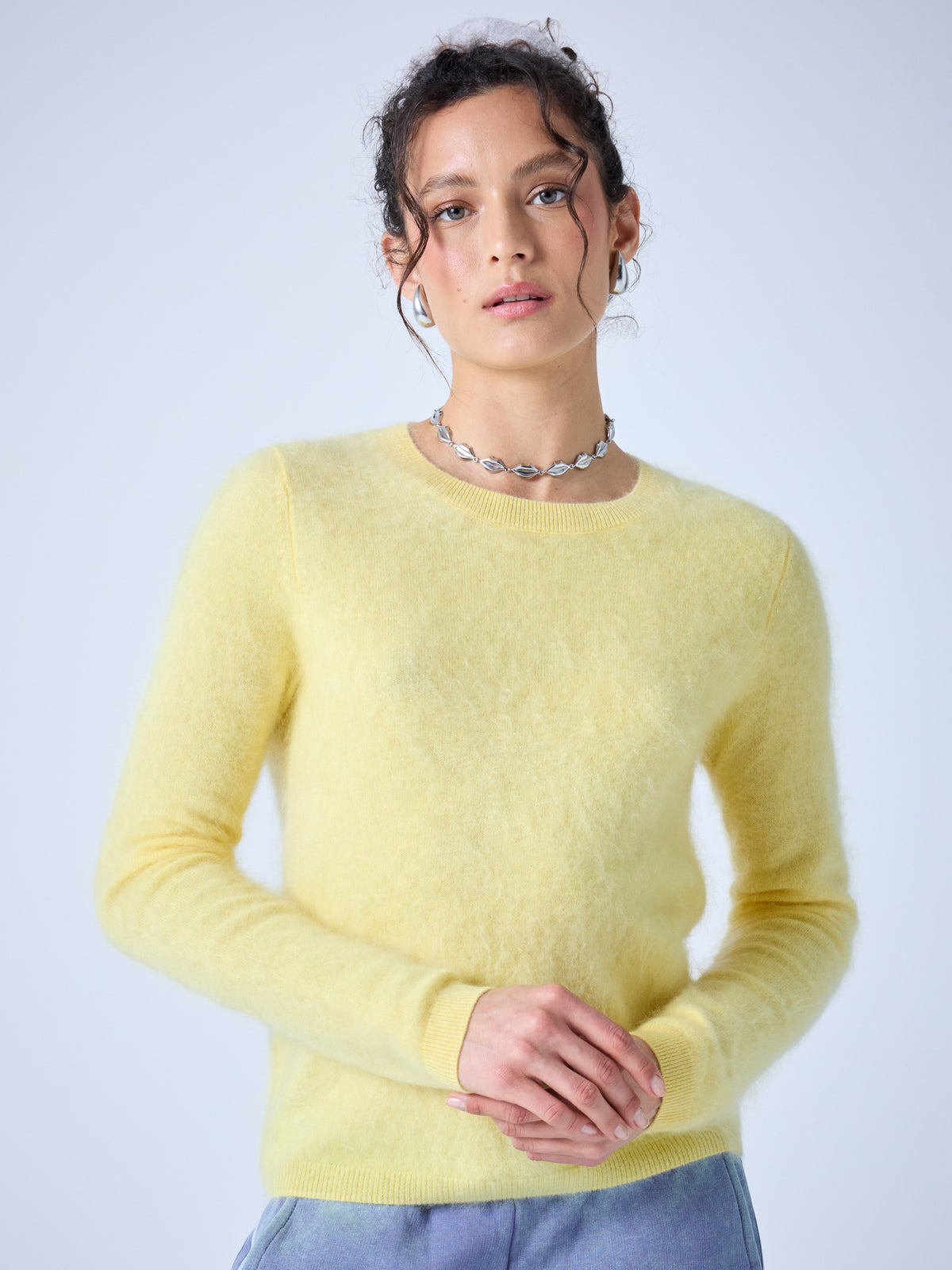 Clarence - brushed cashmere crew neck sweater - corn