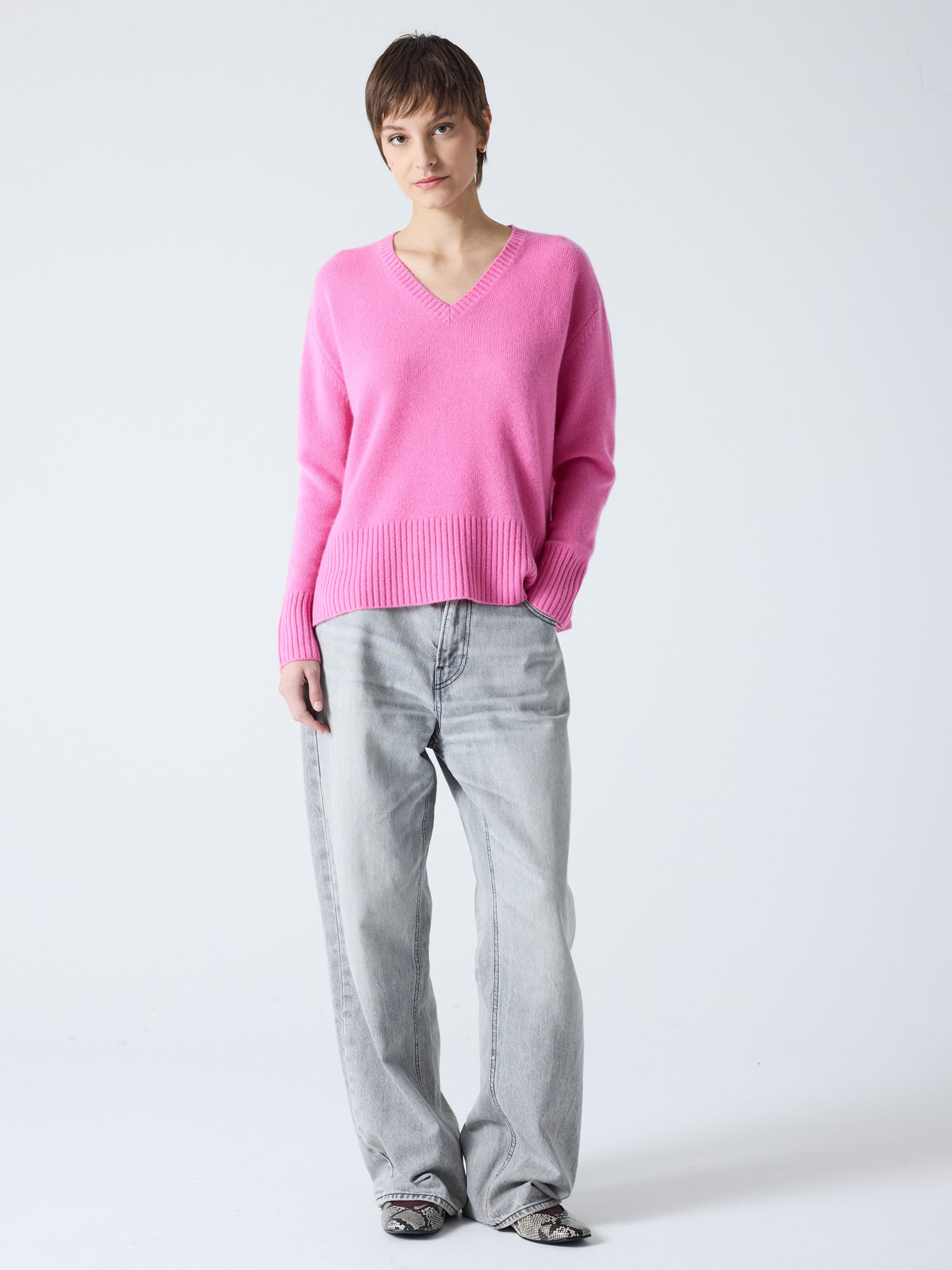 Livia - Pullover mit V-Ausschnitt aus 100 % Kaschmir - candy