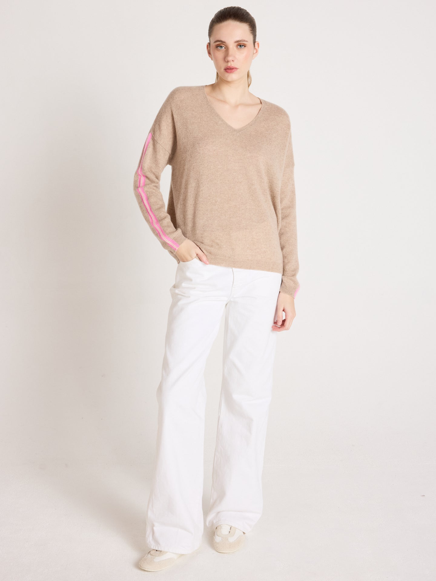 Alexia - Kaschmirpullover mit V-Ausschnitt - Chestnut