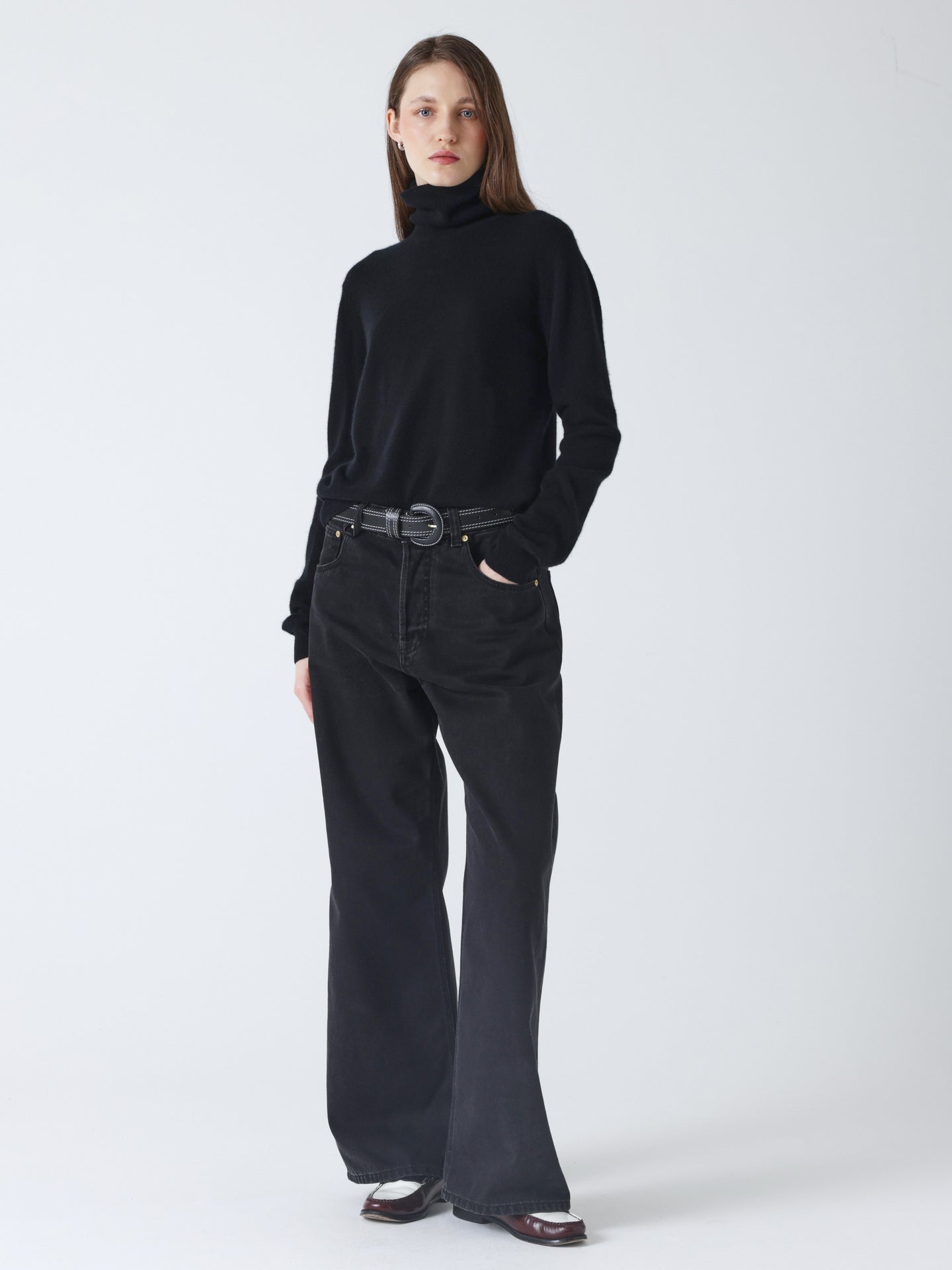 themys - Pull col roulé 100% cachemire - black