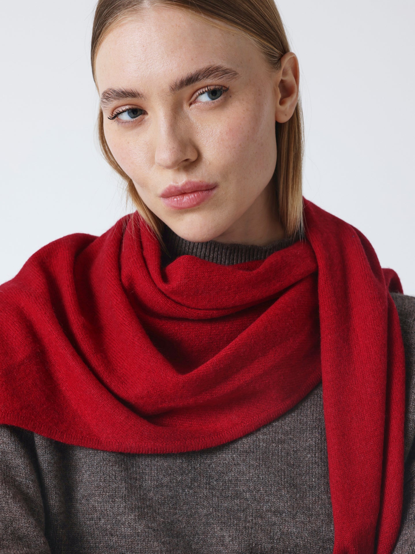 Gladys - Schal aus 100 % Kaschmir - cherry