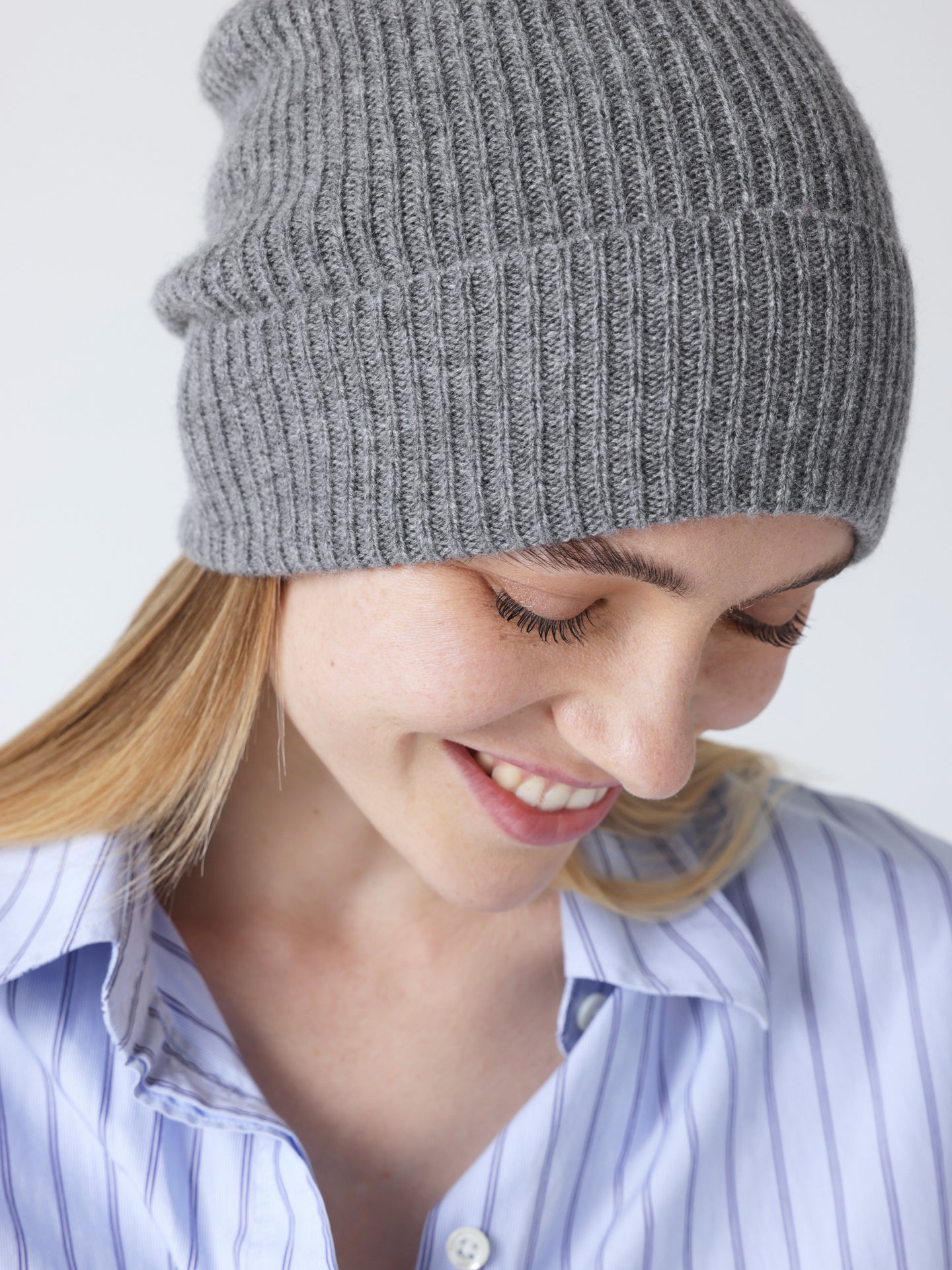 maeve - Bonnet 100% cachemire  - dark heather grey