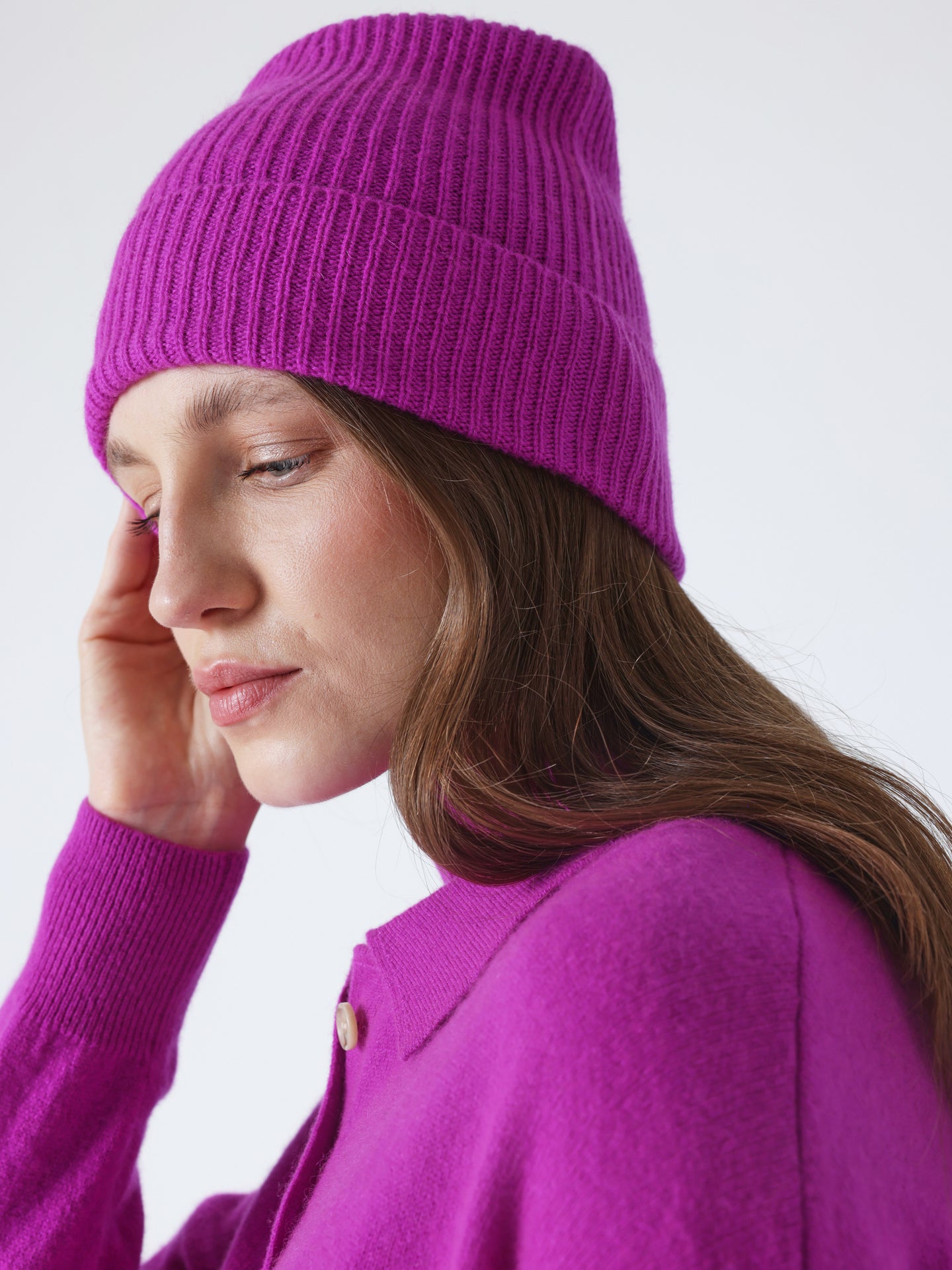 maeve - Bonnet 100% kasjmier - purple neon