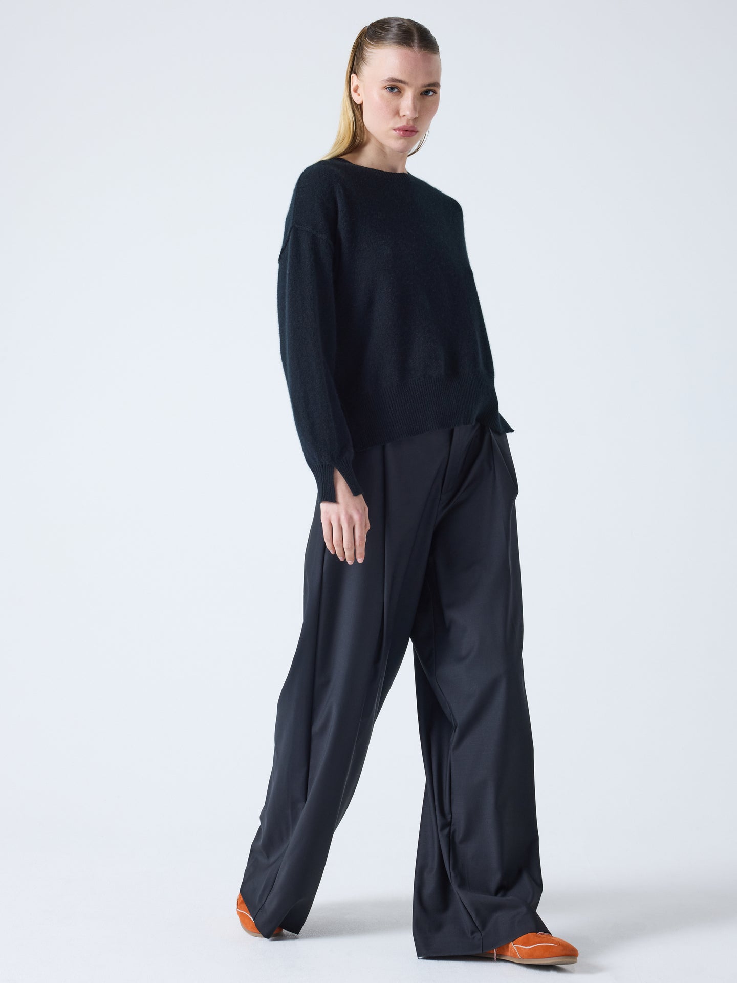 caterina - Kaschmirpullover mit Rundhalsausschnitt - black