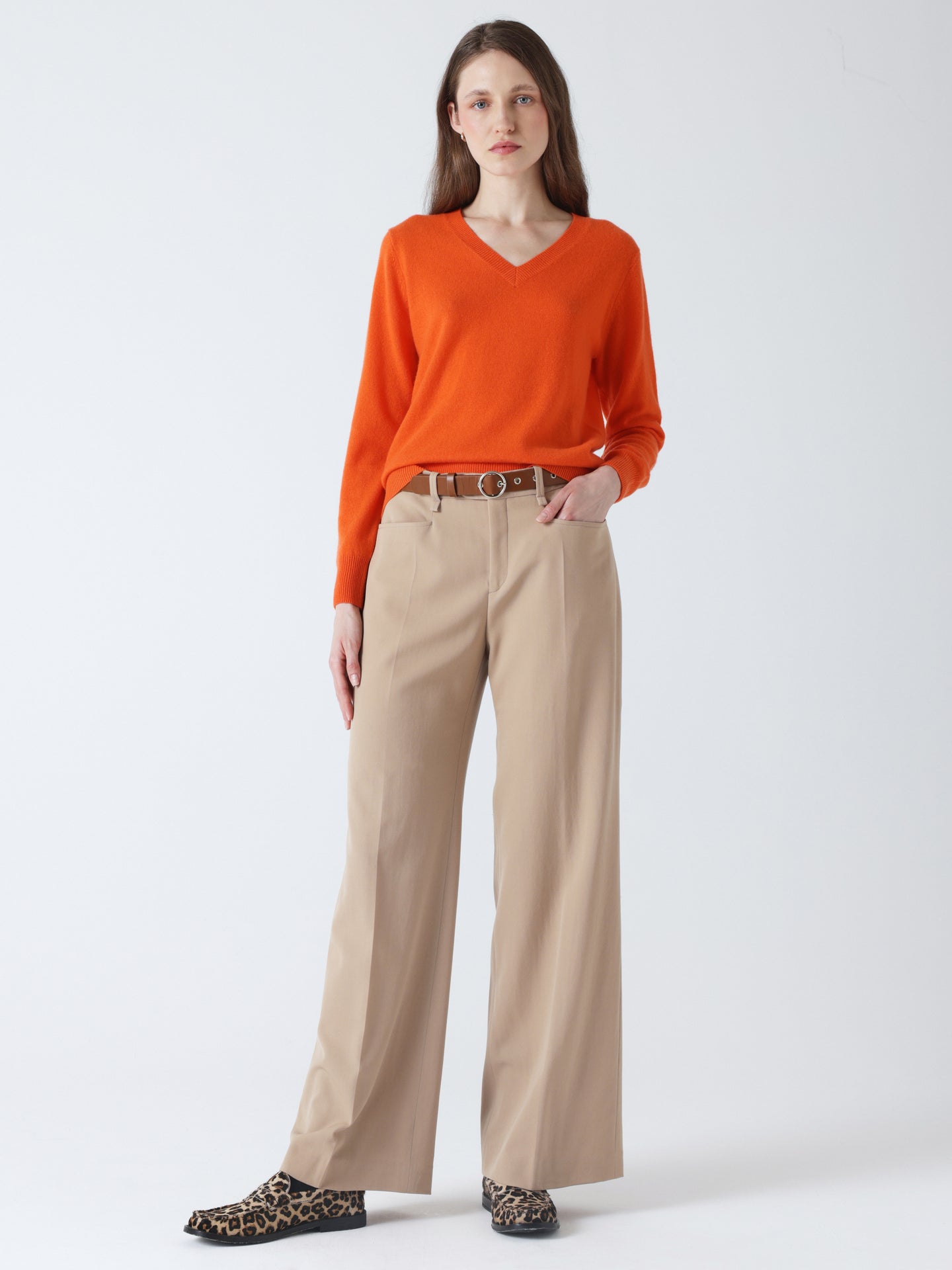 Amanda - Pullover mit V-Ausschnitt aus 100 % Kaschmir - carrot