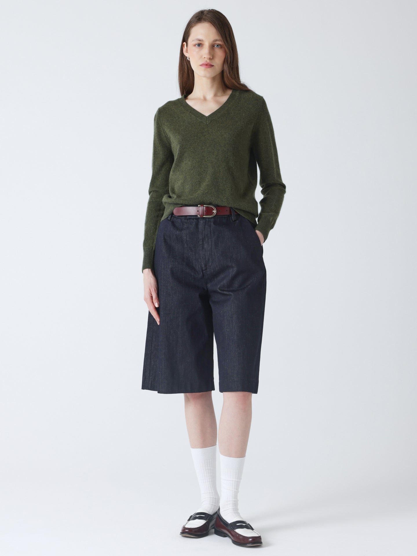 Amanda - 100% cashmere V-neck sweater - forest