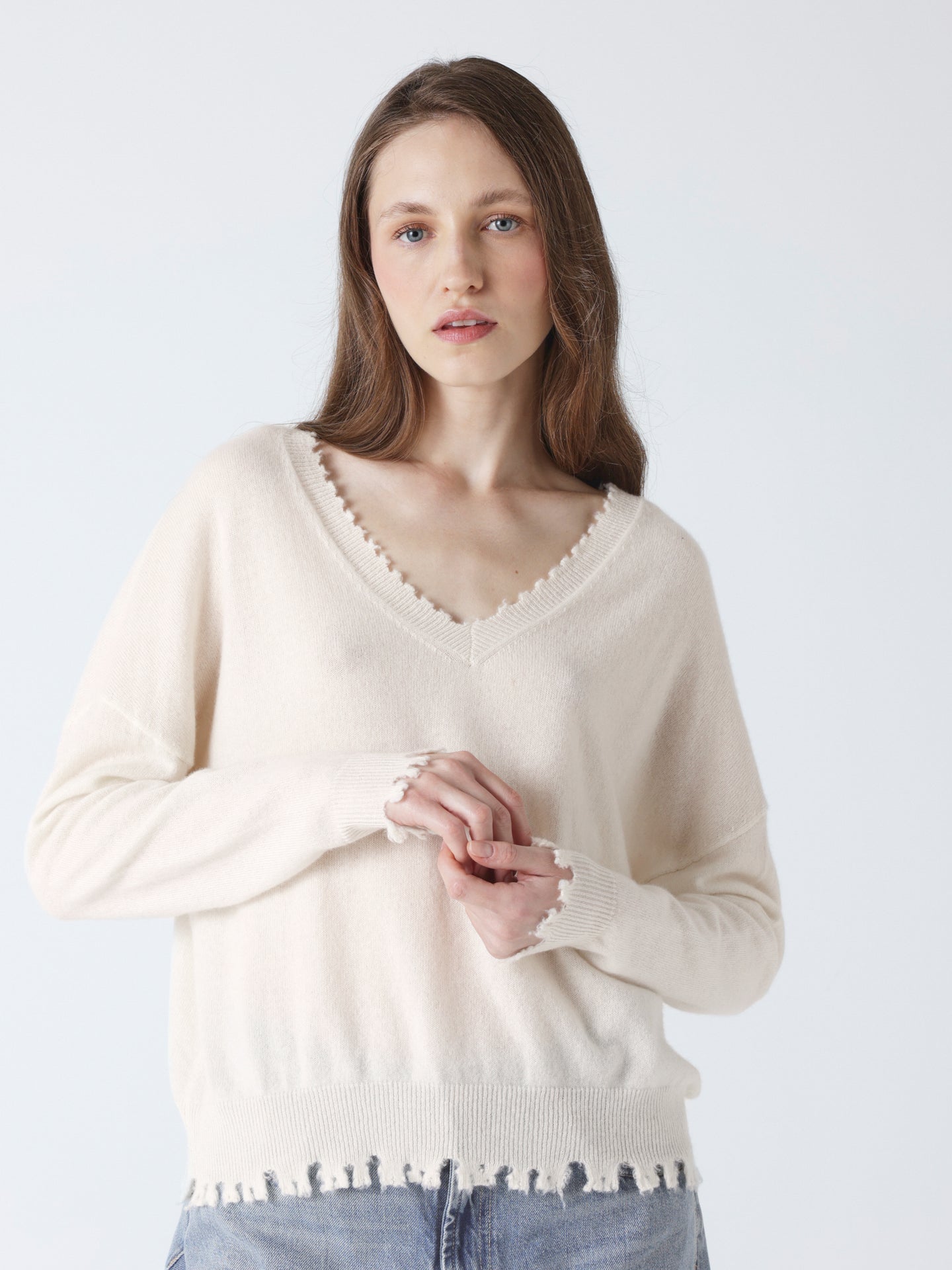 mia - 100% cashmere V-neck sweater - cream