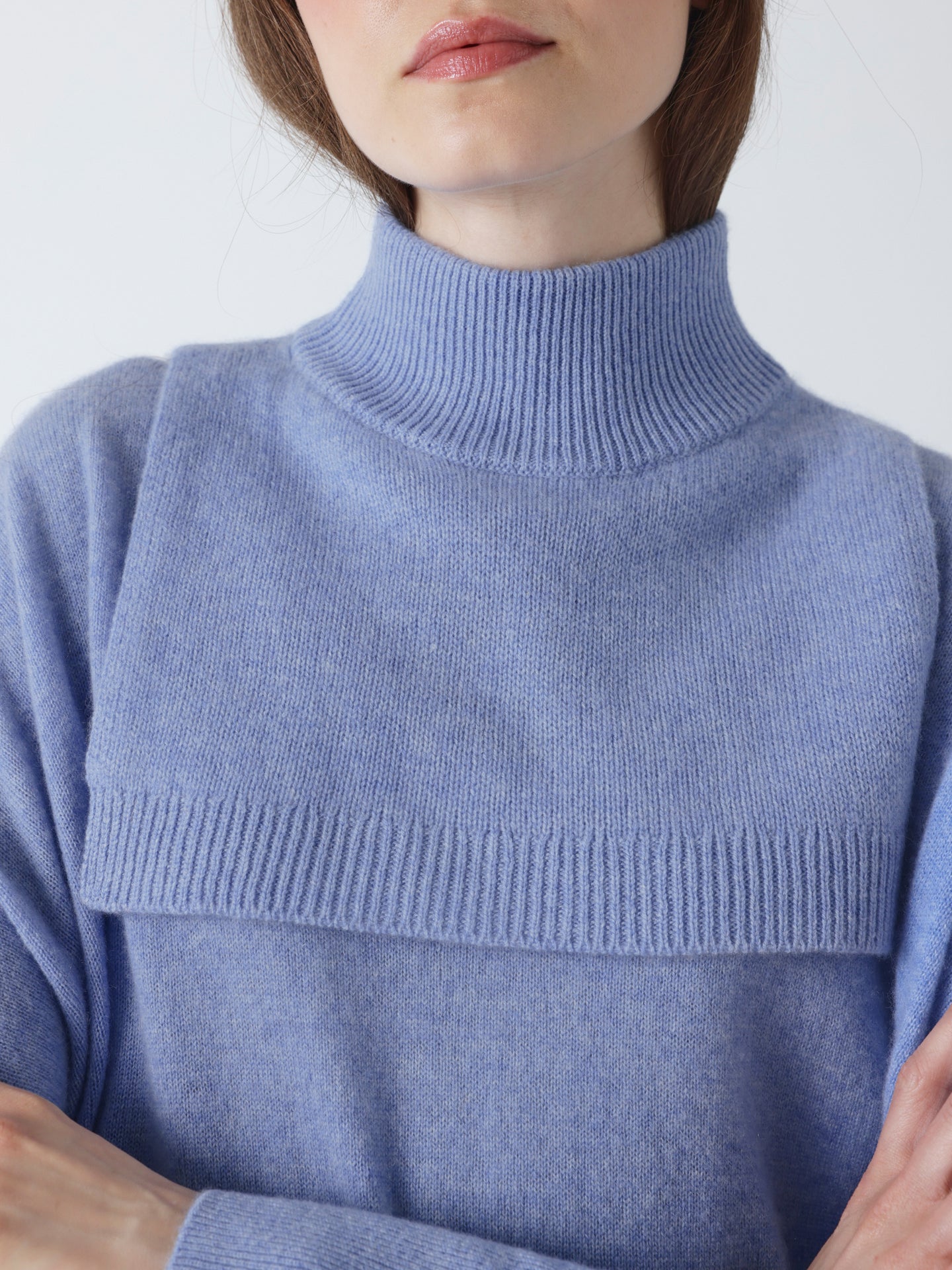 isaura - Col montant en cachemire - chambray blue