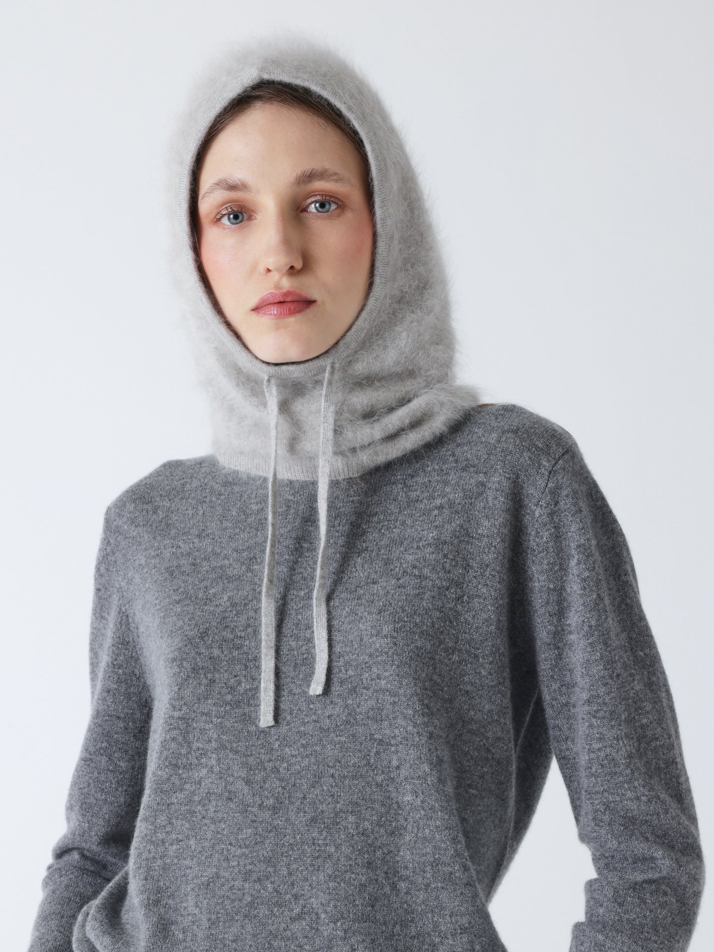 amada - Cagoule en cachemire brossé - light heather grey