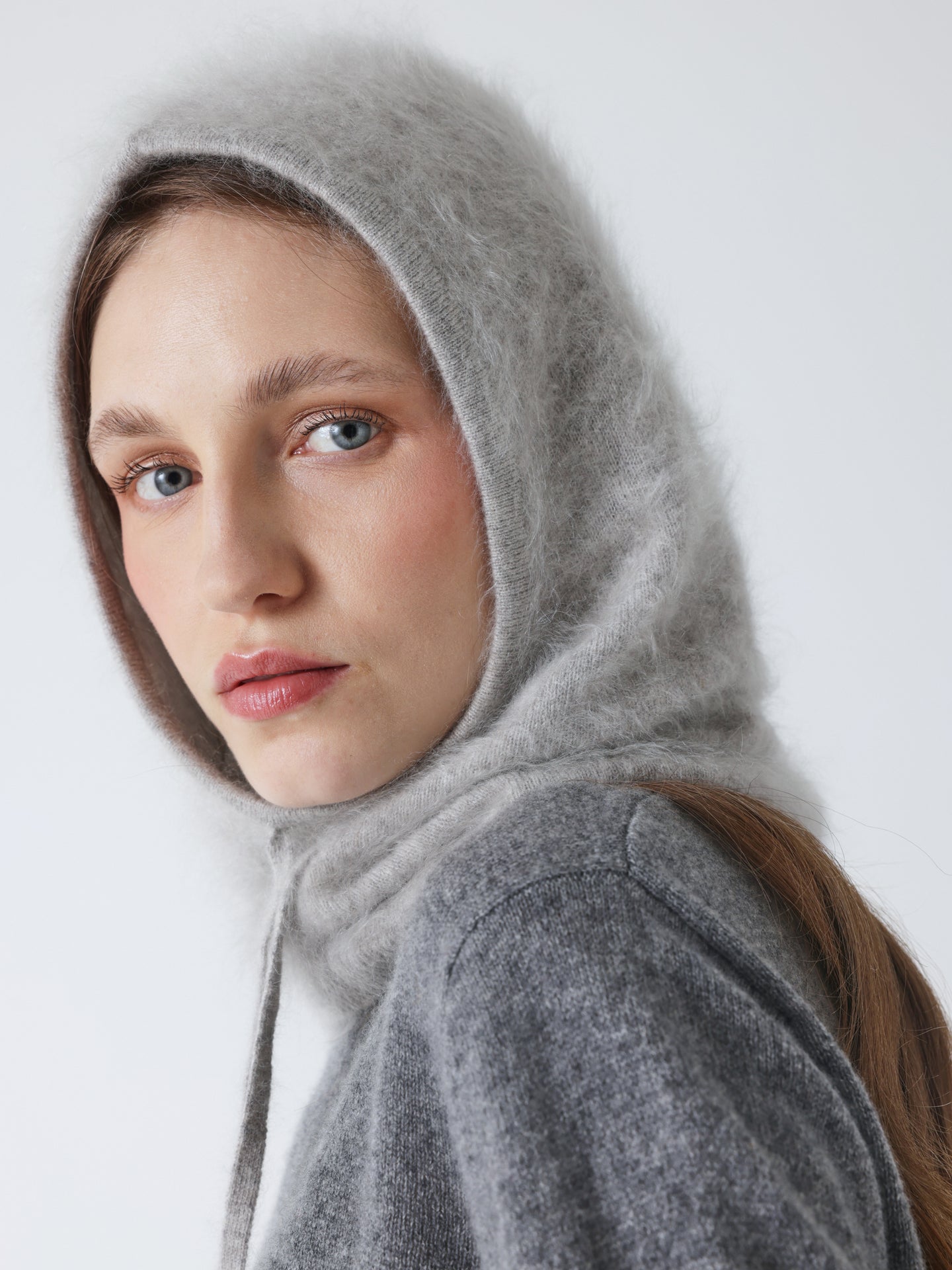 amada - Cagoule en cachemire brossé - light heather grey