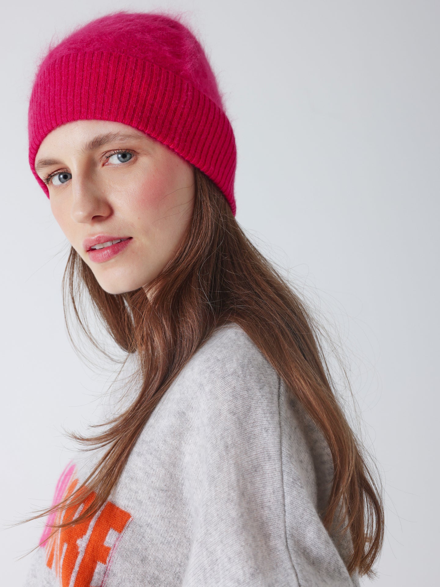 moira - Bonnet en geborsteld kasjmier - raspberry