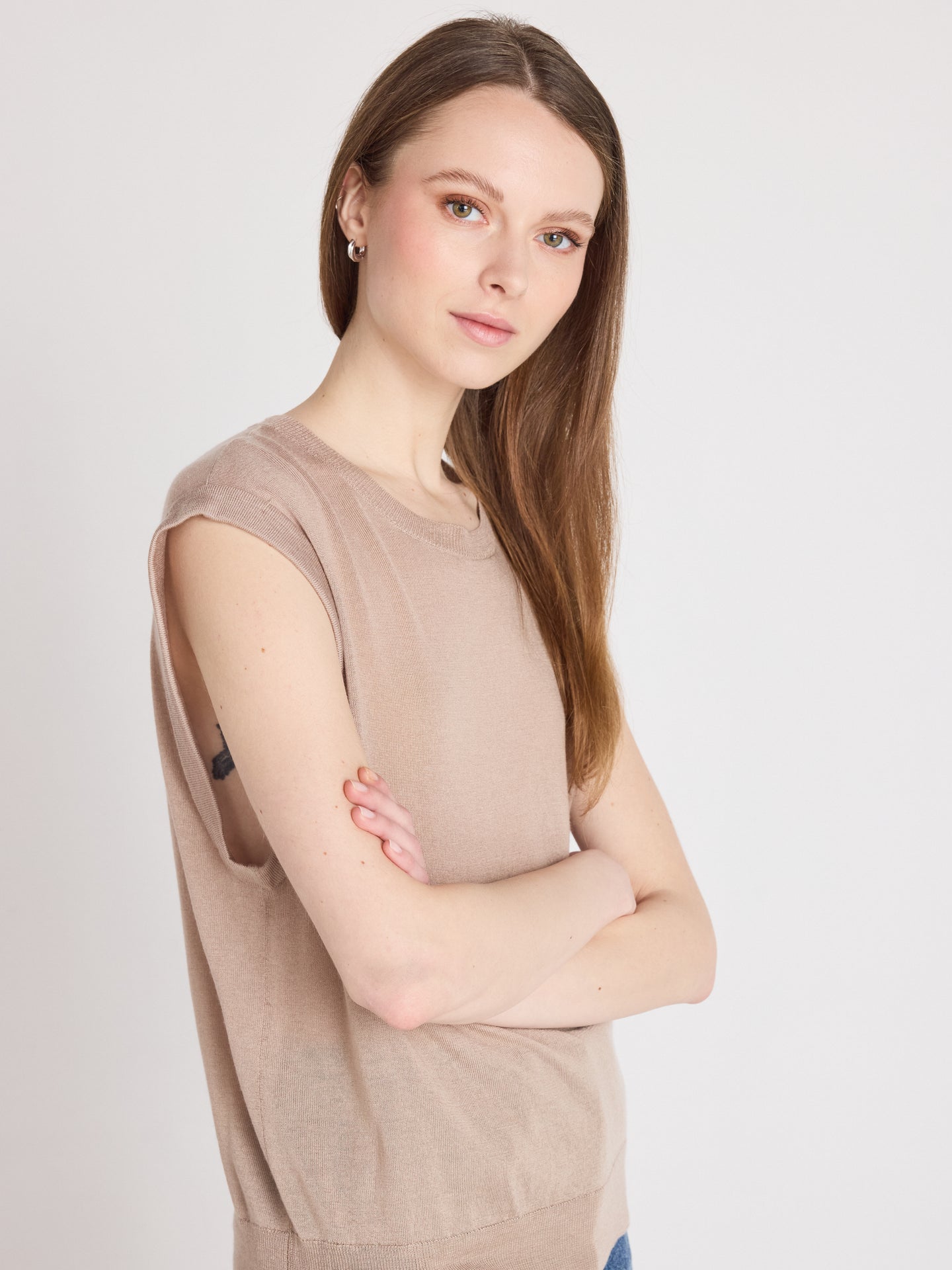 mouwloze trui naomi - lyocell en kasjmier - earth