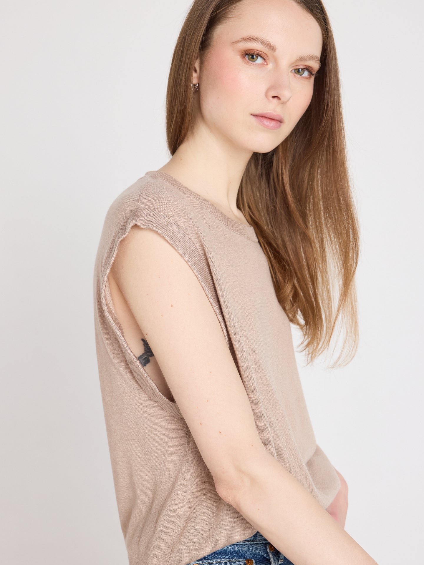 mouwloze trui naomi - lyocell en kasjmier - earth