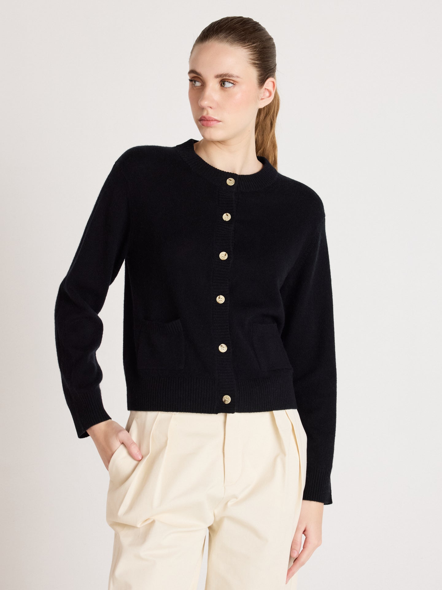 Riley - Strickjacke aus 100 % Kaschmir - black