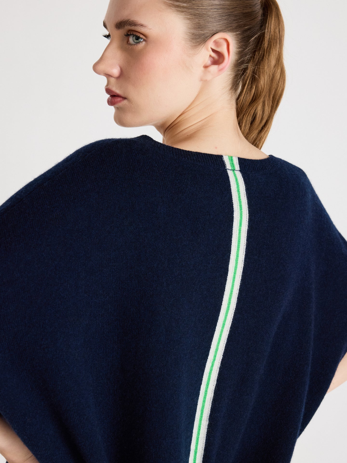 pull poncho à bande ingrid - cachemire - navy