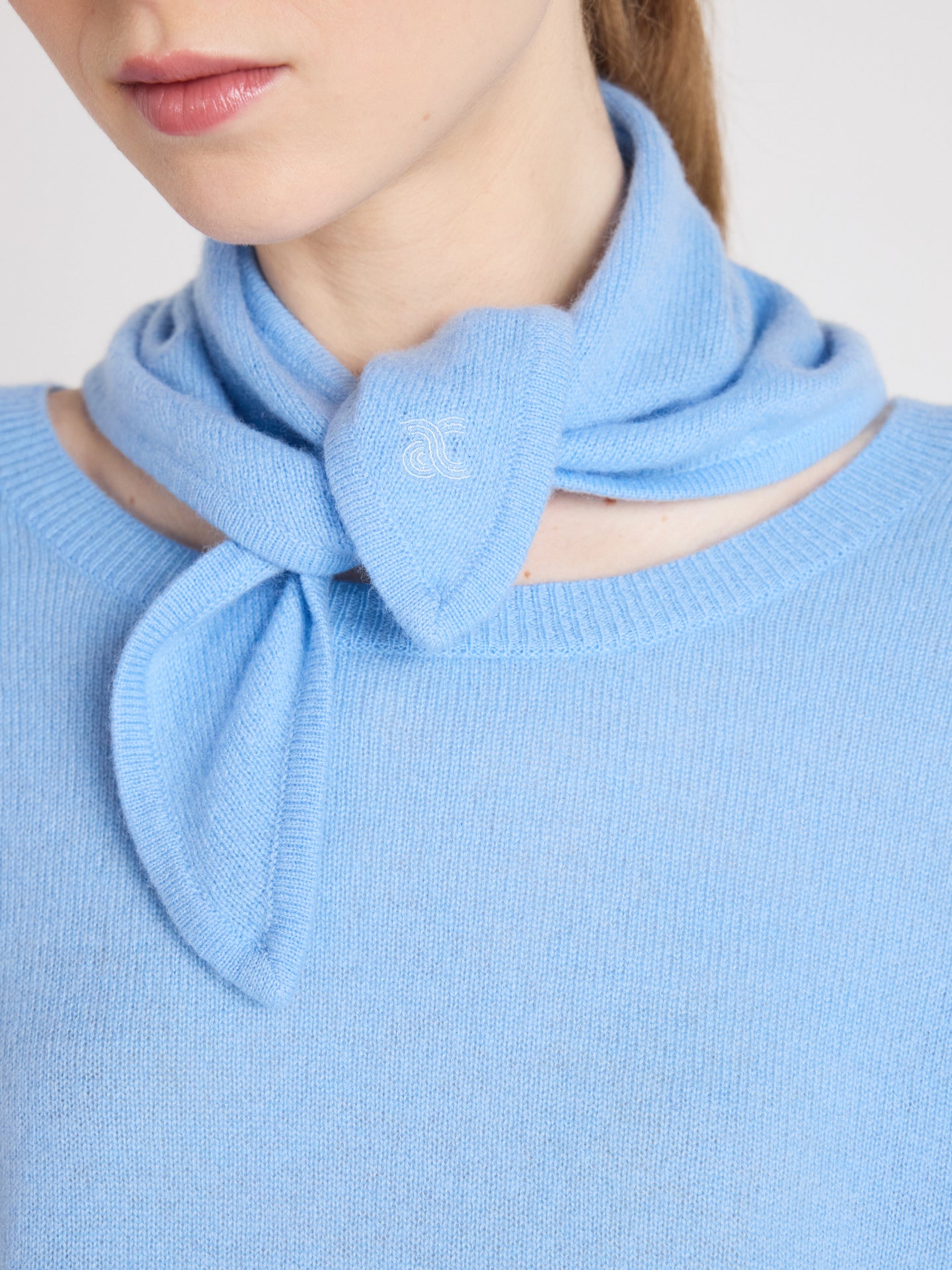 june - Bandana aus 100 % Kaschmir - provence blue