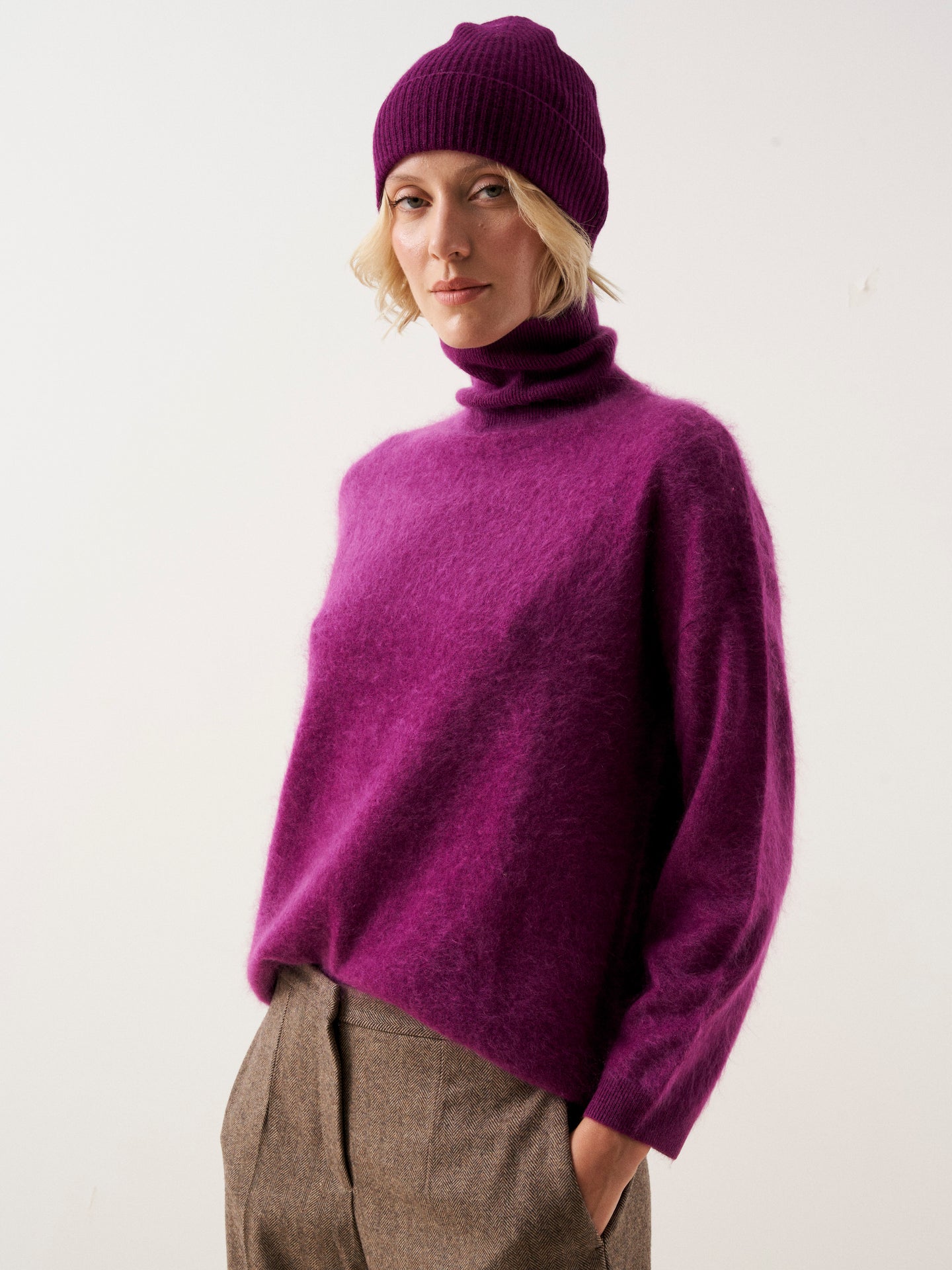 adare - Pull en cachemire brossé - eggplant