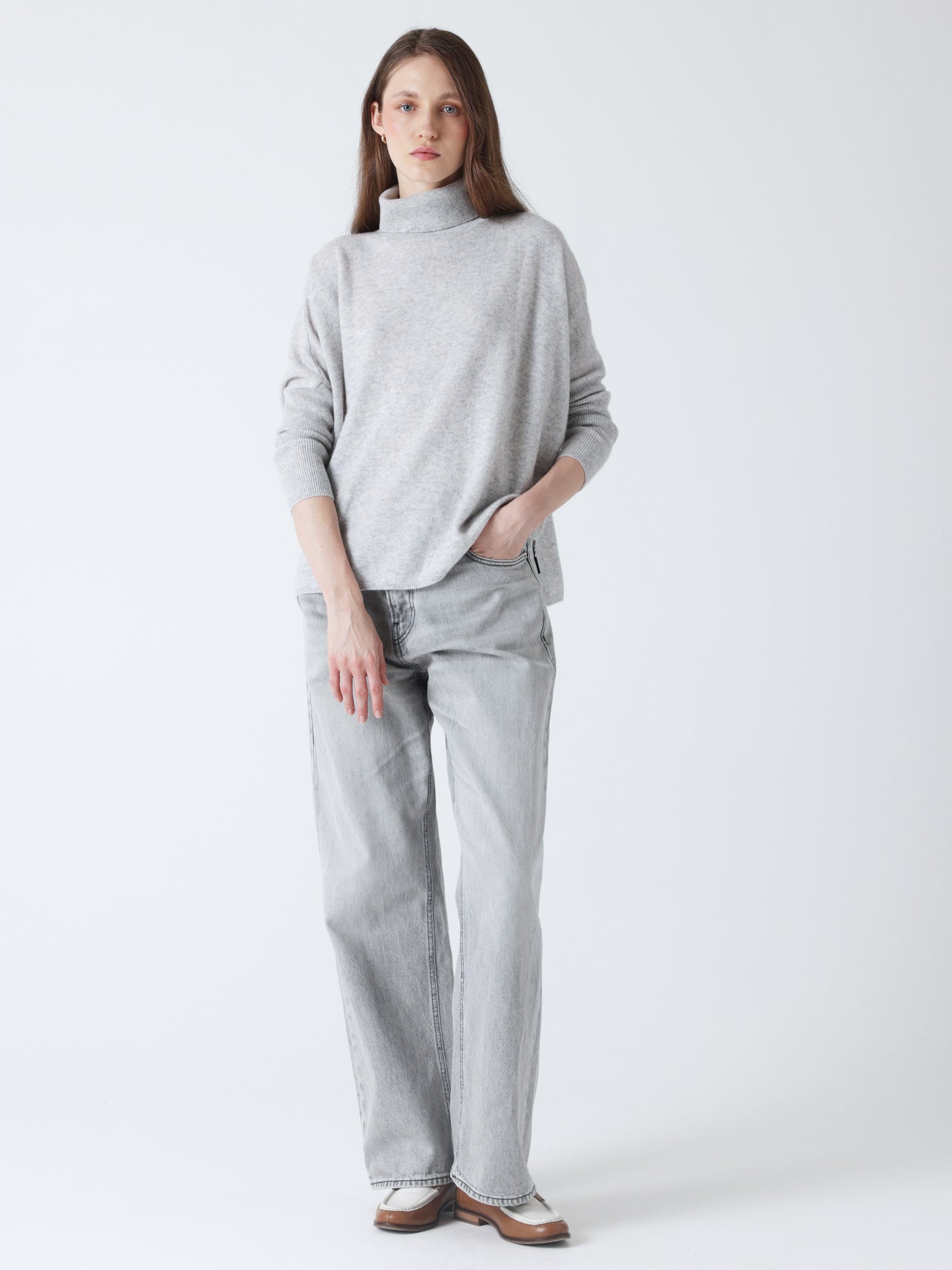 Clara - Cashmere turtleneck sweater - light heather gray