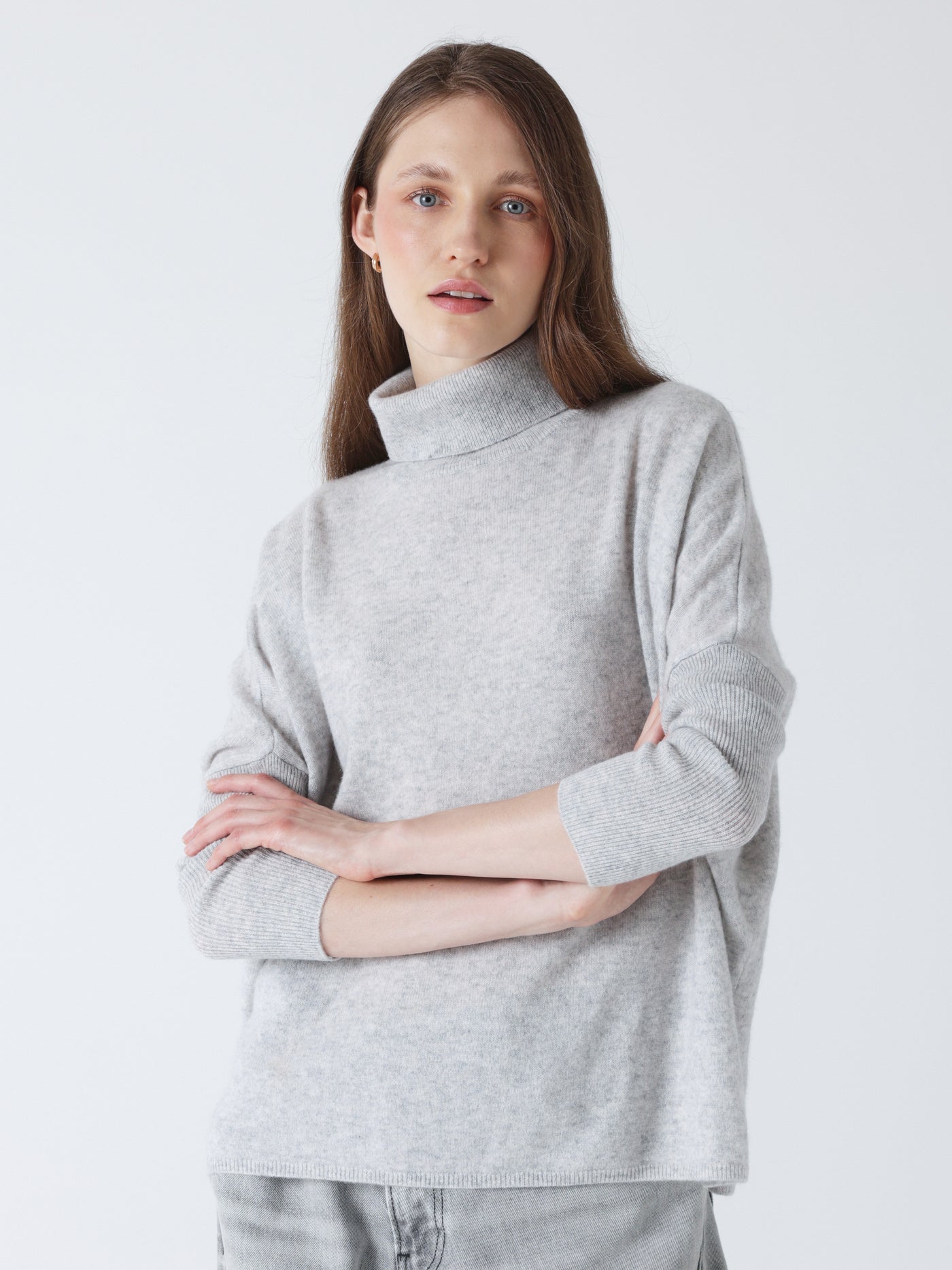 Clara - Cashmere turtleneck sweater - light heather gray