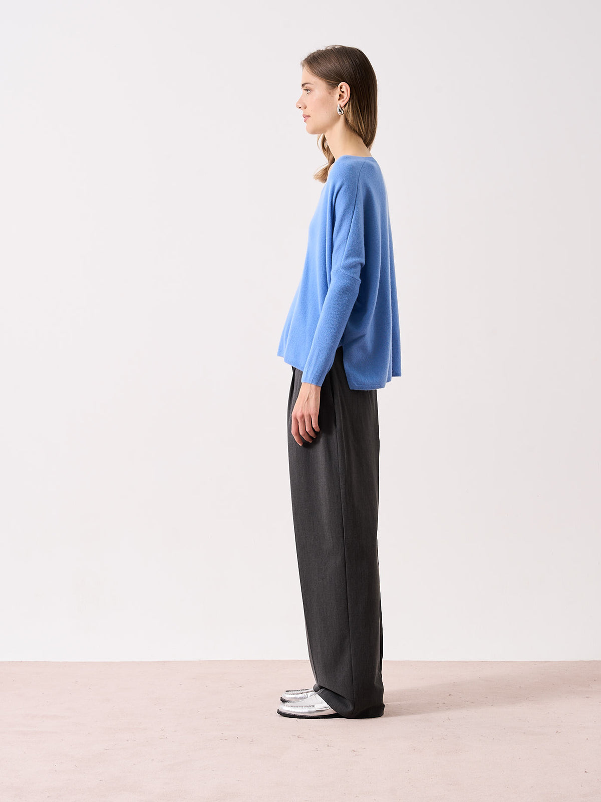 Camille - Pull poncho en cachemire - cornflower