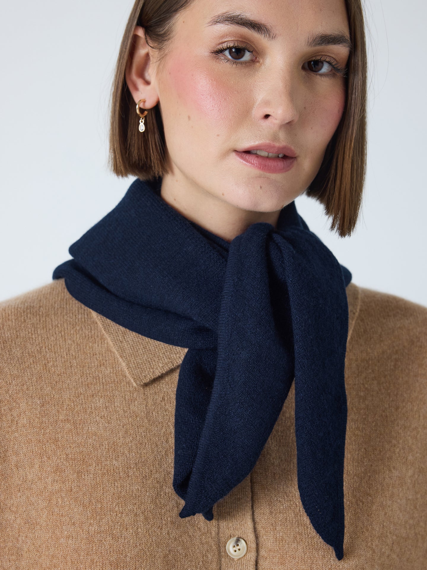 Gladys - Dreiecksschal aus Kaschmir - Navy