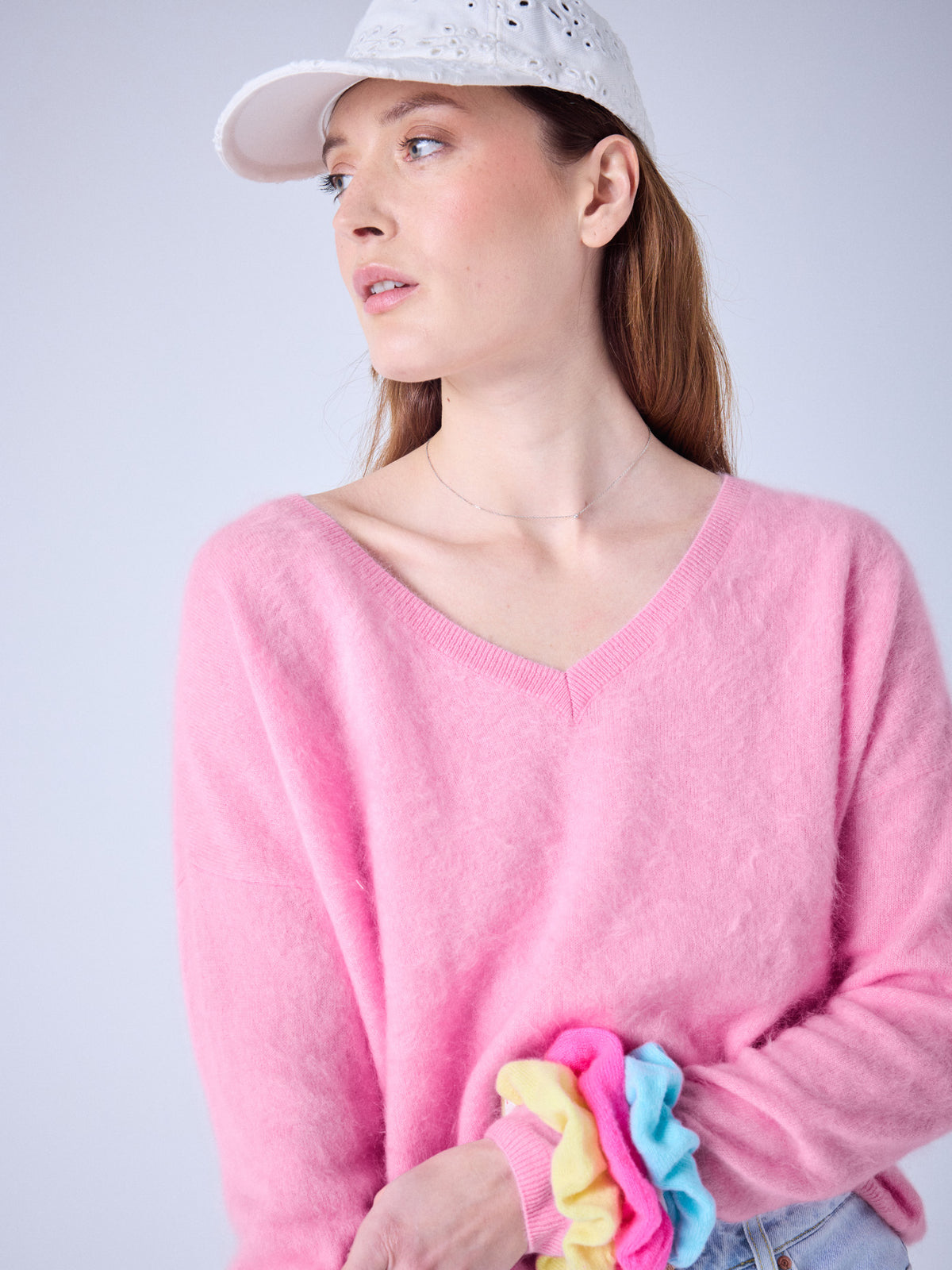 oversized v-neck sweater 100% brushed cashmere • Absolut Cashmere