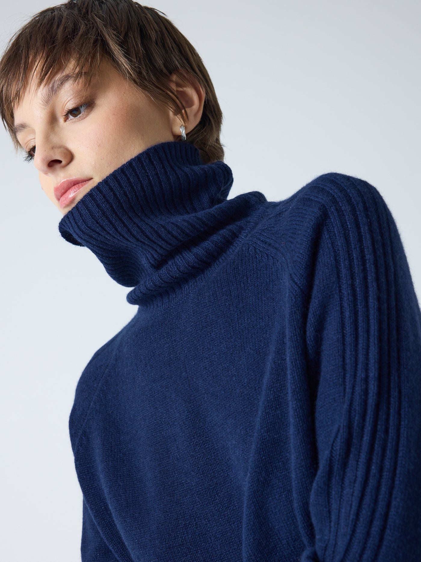 Sylviana - Rollkragenpullover aus 100 % Kaschmir - Navy