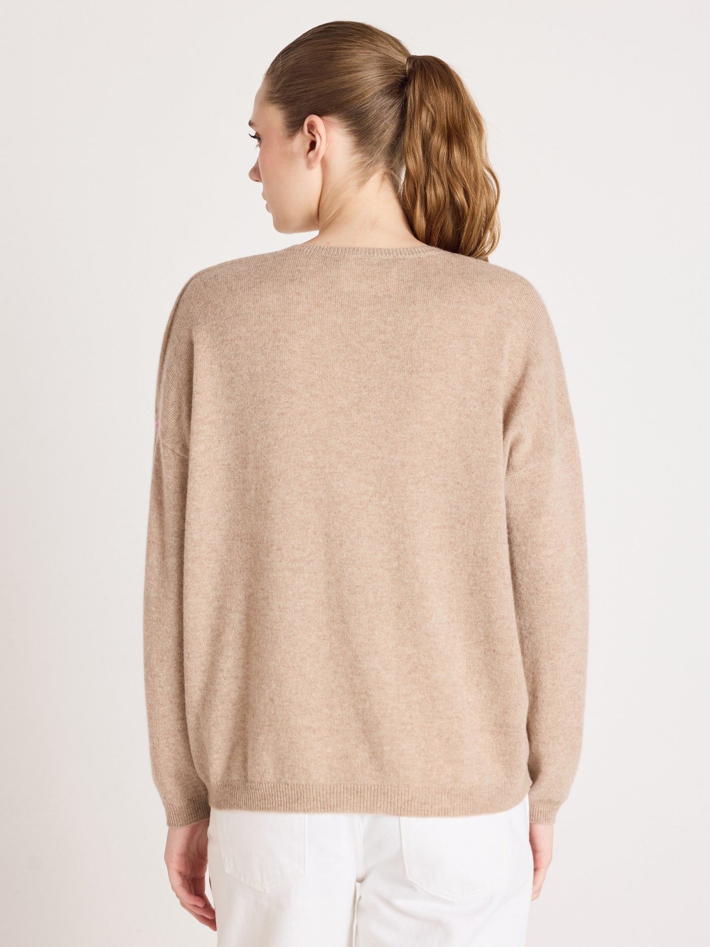 Alexia - Kaschmirpullover mit V-Ausschnitt - Chestnut