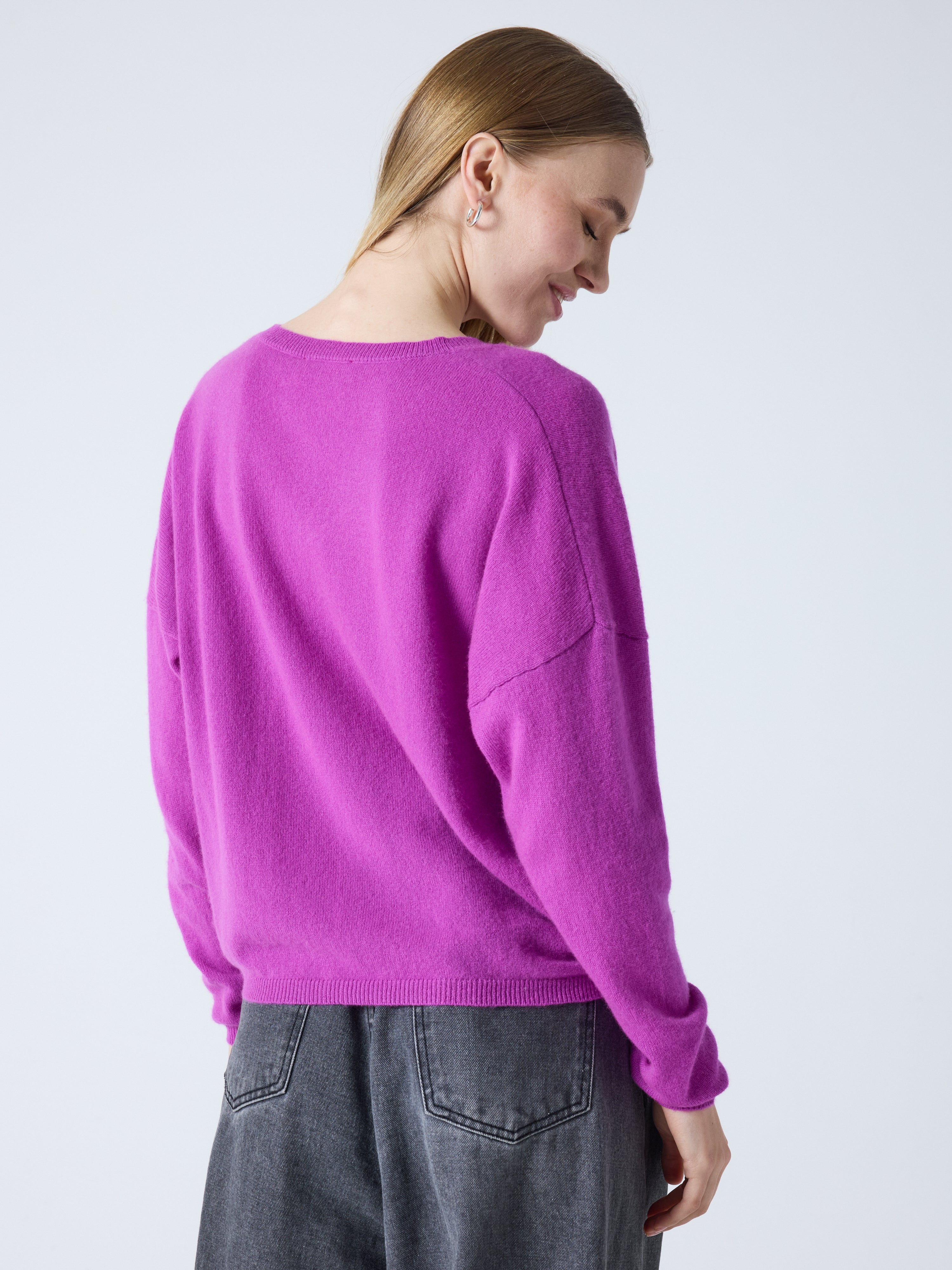 くるみアニュアンスxs Wildflower Neckpiece #6 – ALUMA