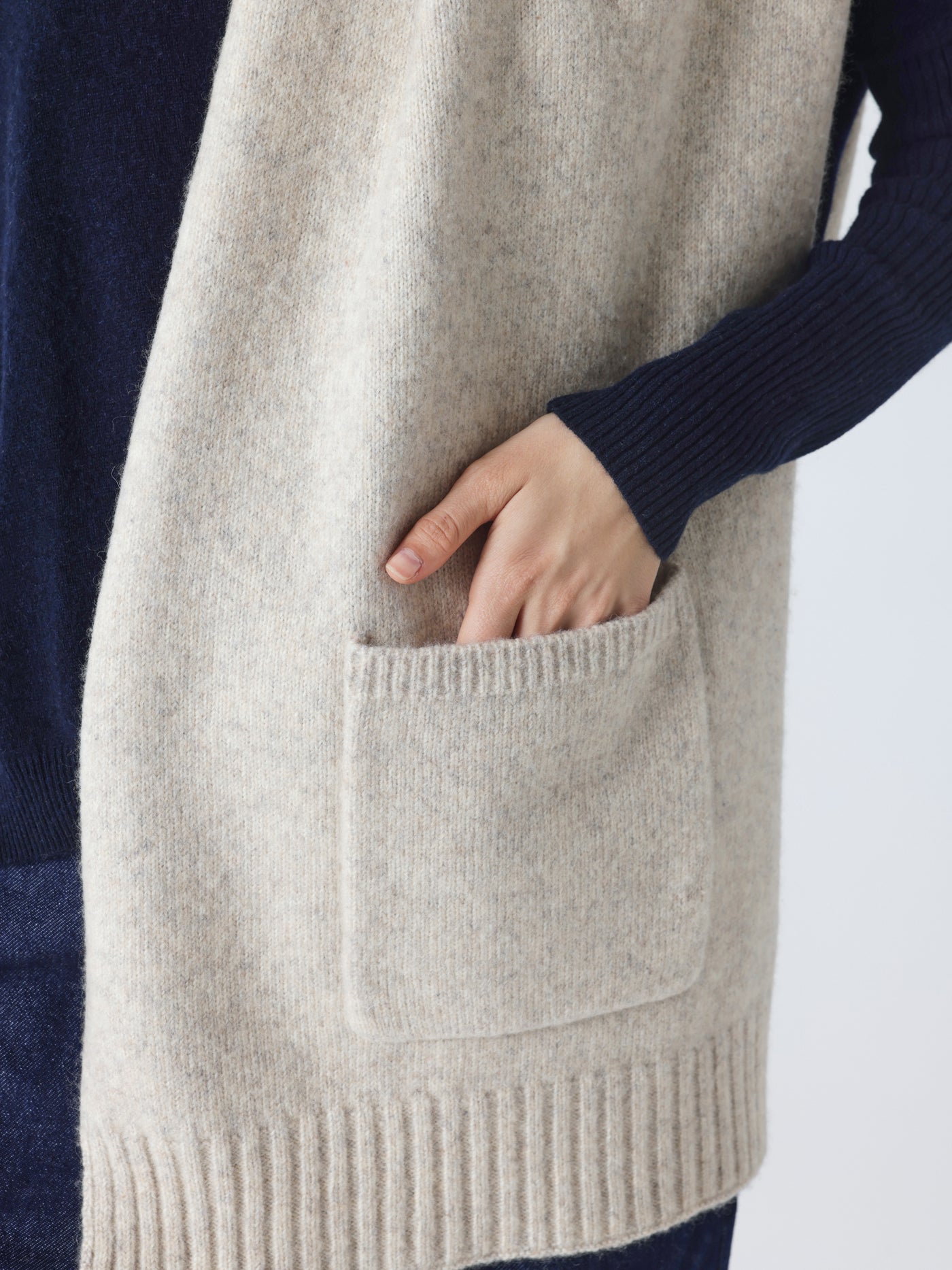 ilaria - Sciarpa in lana e cotone - perla grigia