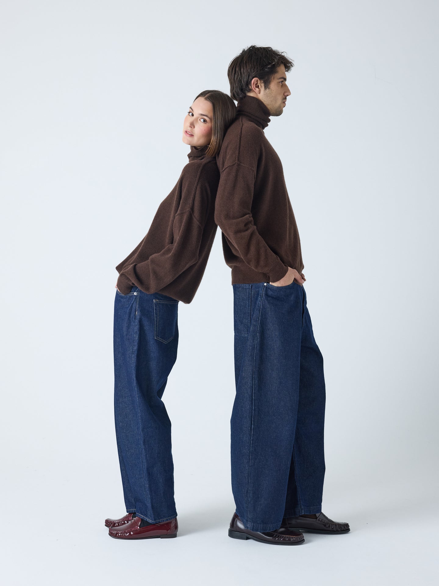 Owen - 100% cashmere turtleneck sweater - brownie