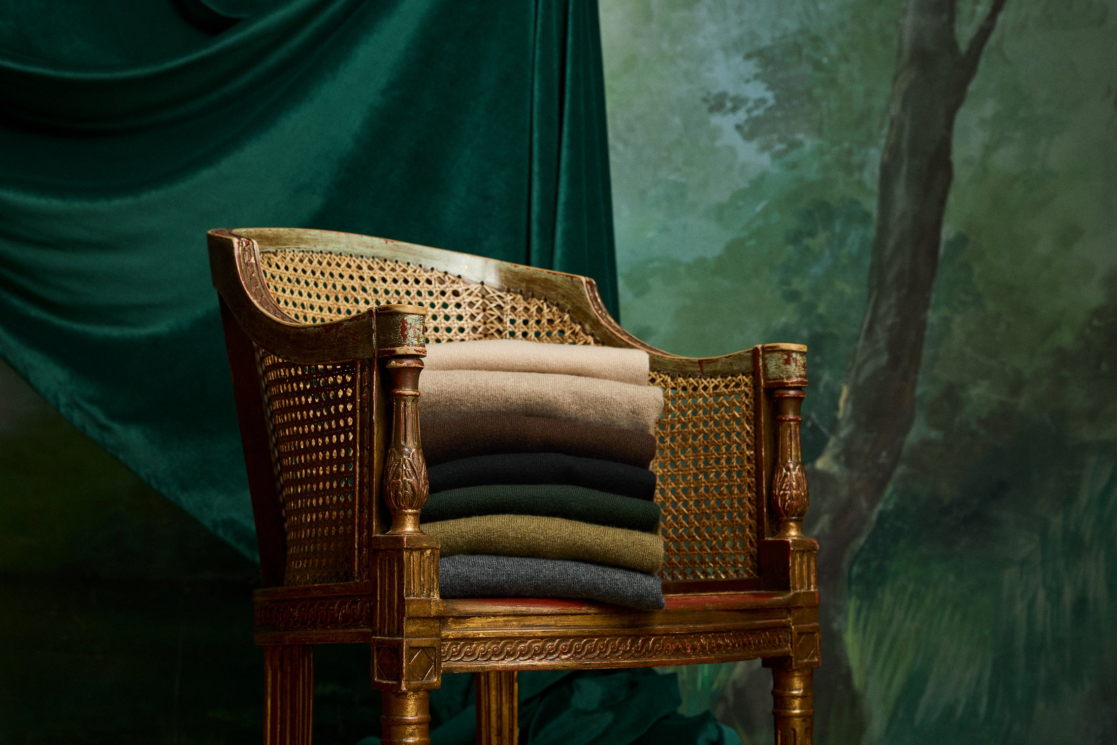 <p>Care for your cashmere</p>