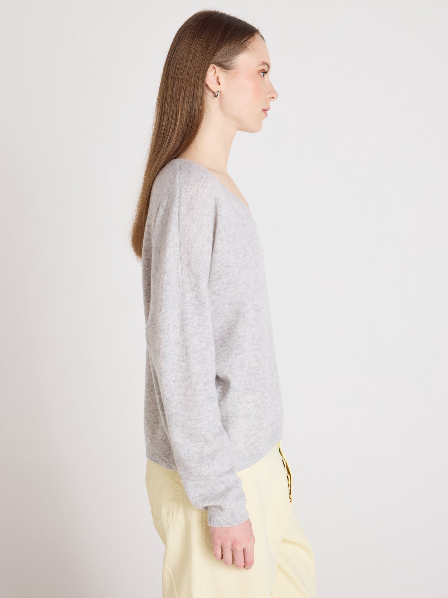 alicia round neck sweater - cashmere - light heather gray