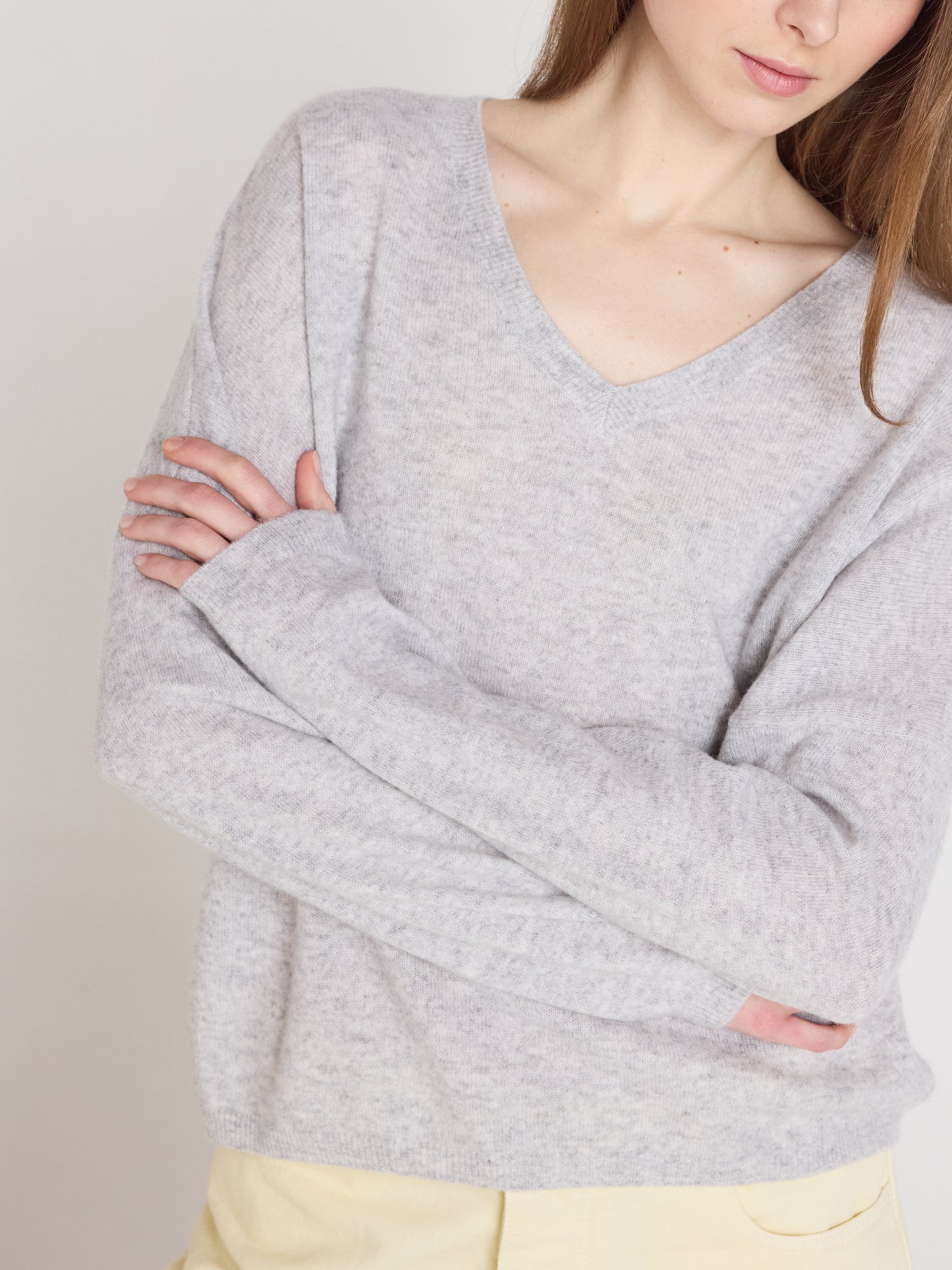alicia round neck sweater - cashmere - light heather gray