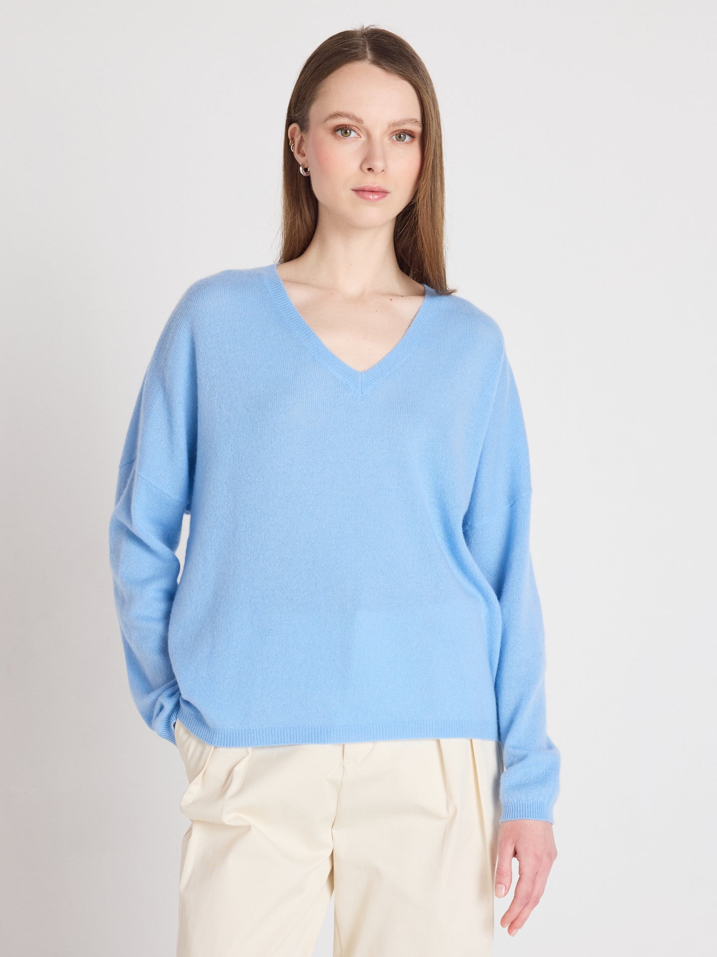 Alicia - Kaschmirpullover mit V-Ausschnitt - provence blue