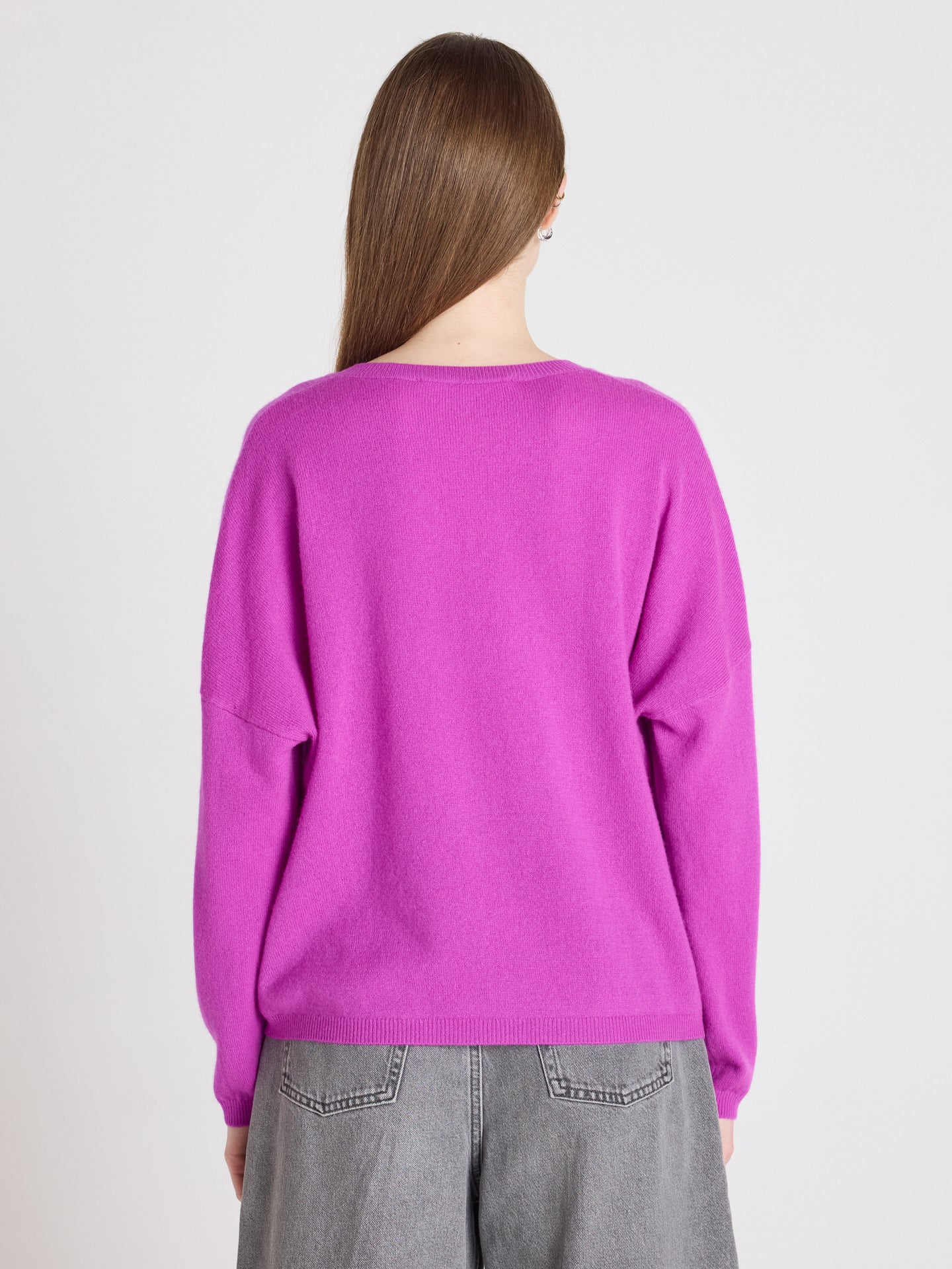 alicia round neck sweater - cashmere - purple neon