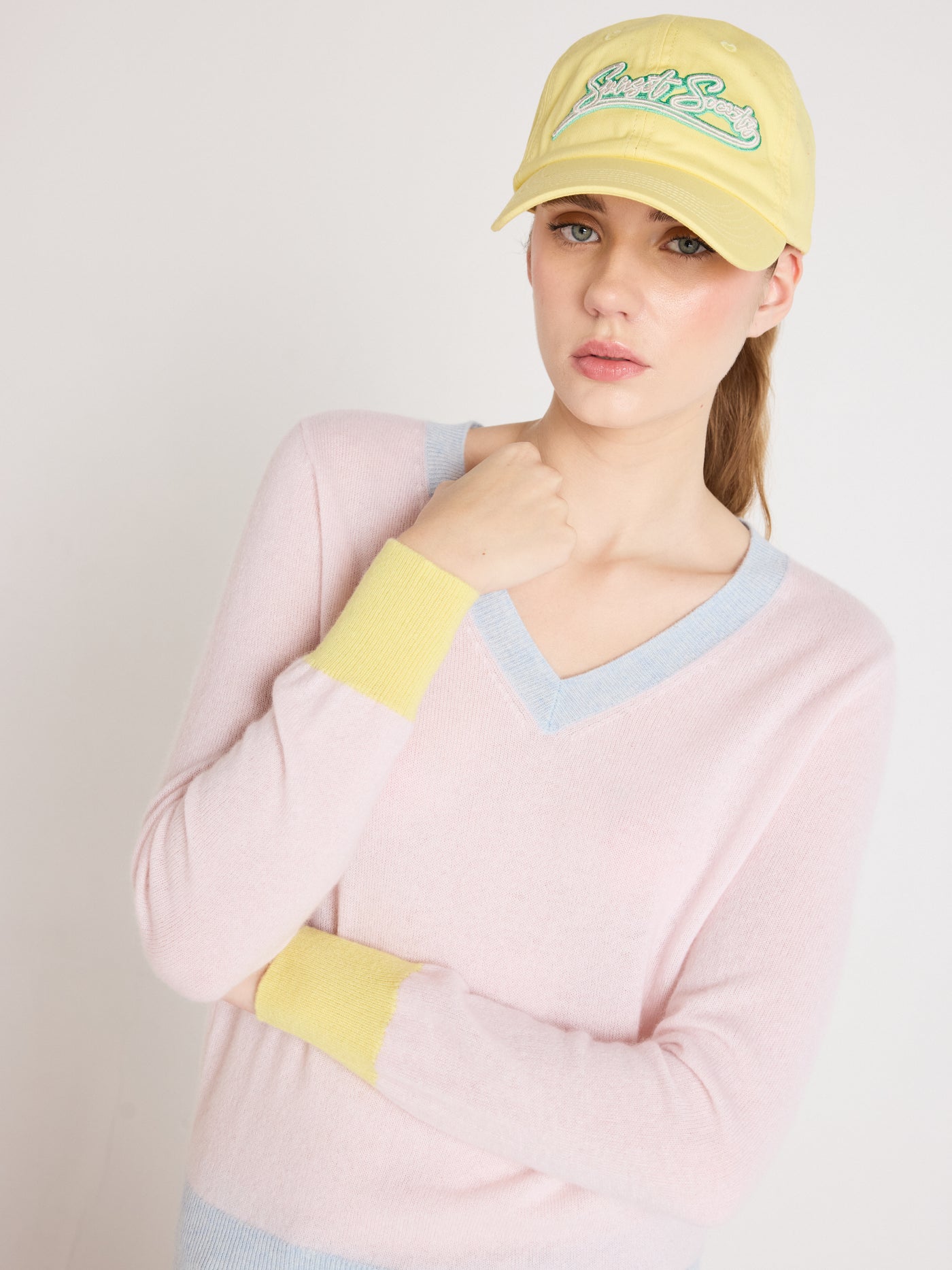 isla - Kaschmirpullover mit V-Ausschnitt - ballerina