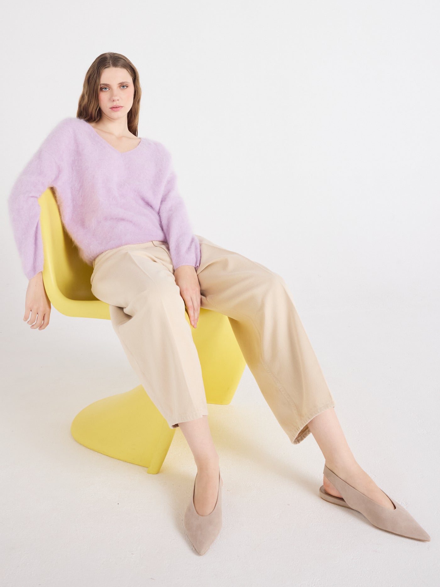 soeli - V-neck brushed cashmere sweater - lilac