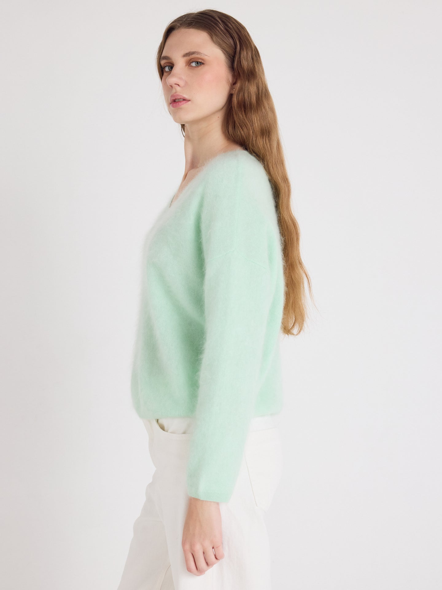 pull oversize col v soeli - cachemire brossé - nile green