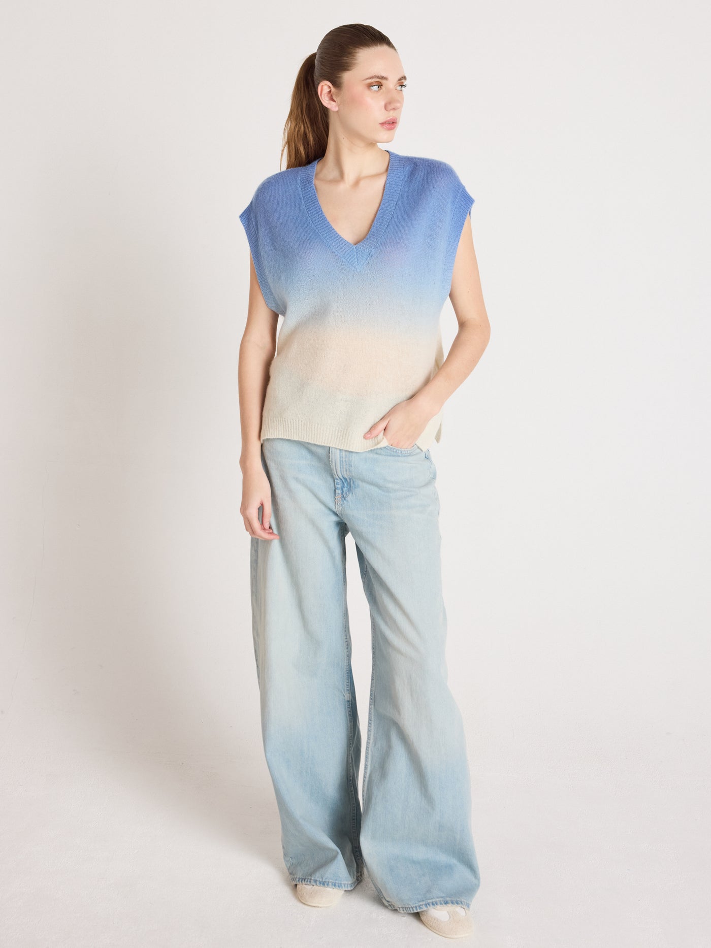 samantha - Zonder mouwen trui van kasjmier - dip dye blue