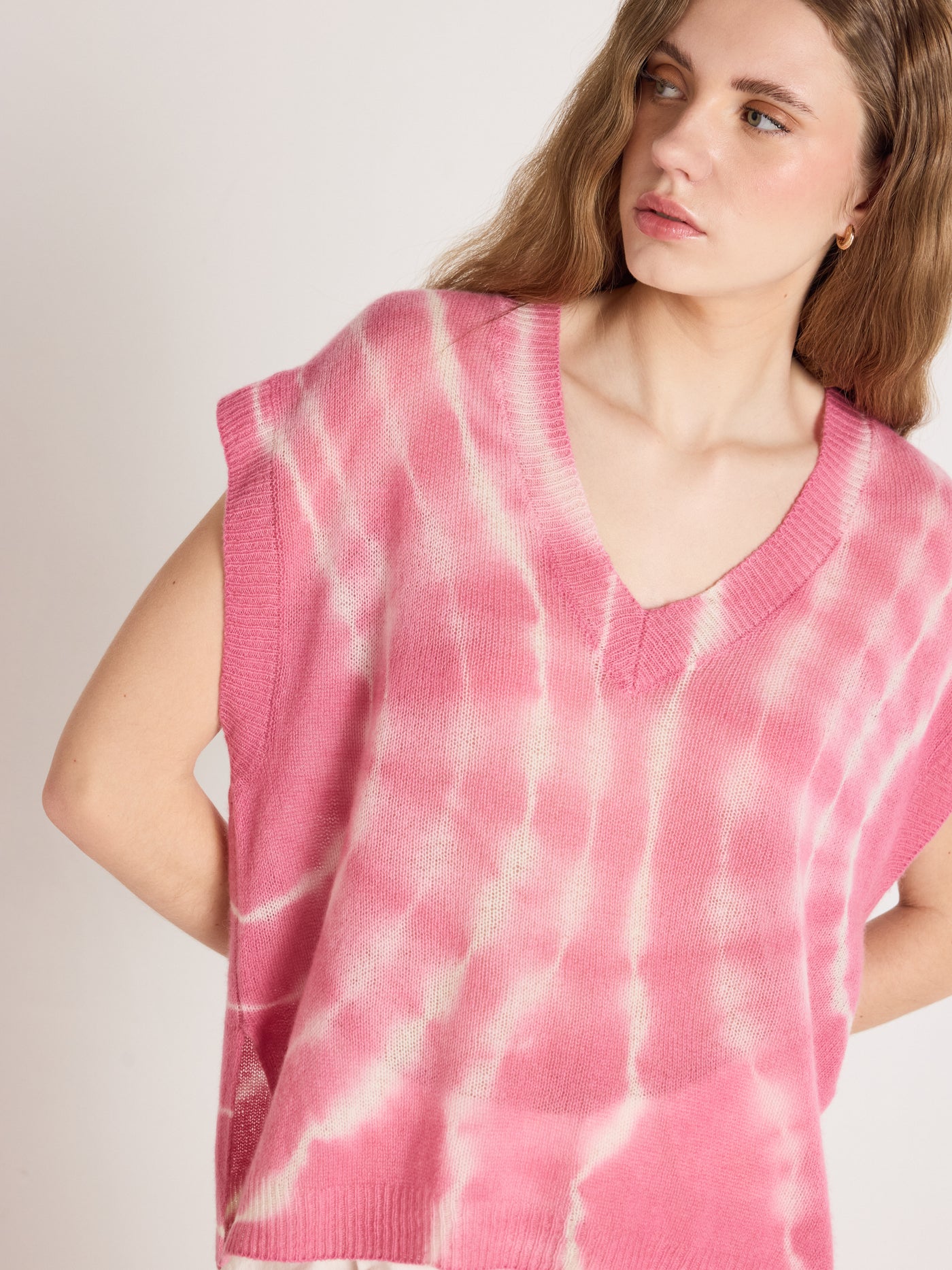 samantha - Zonder mouwen trui van kasjmier - tie dye pink