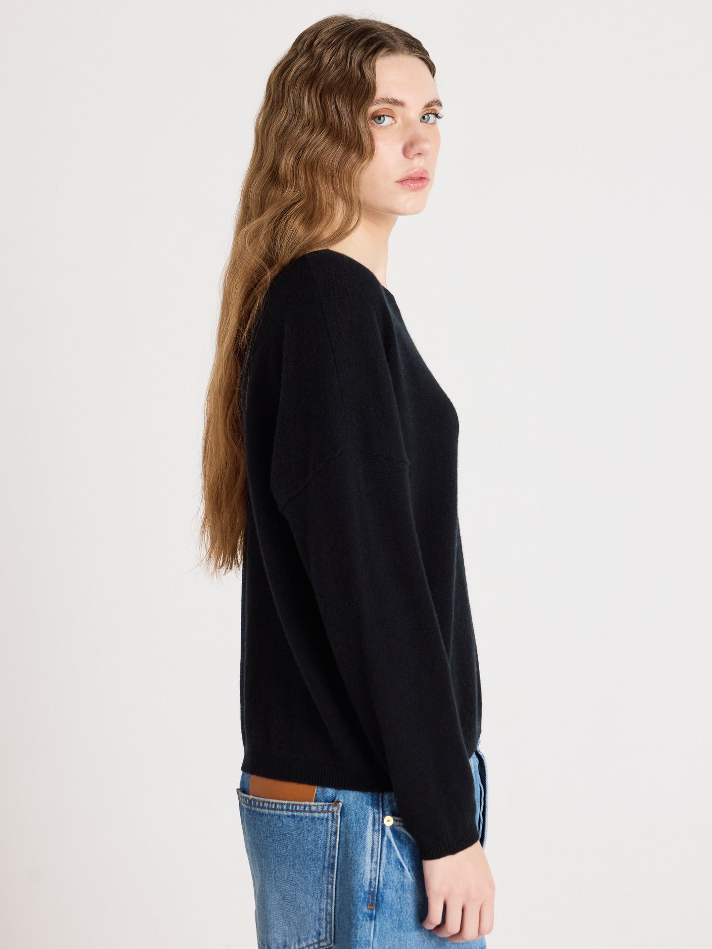 kaira round neck sweater - cashmere - black