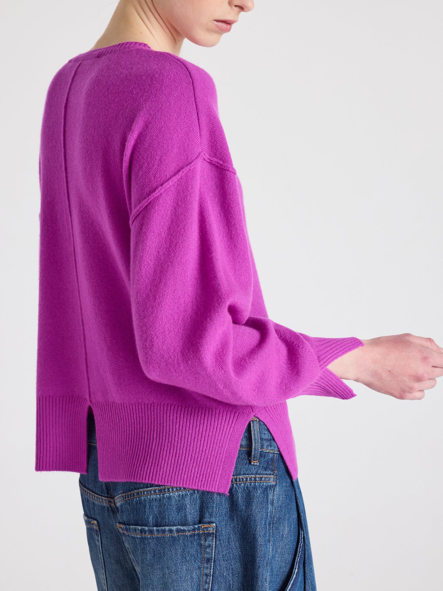 caterina round neck sweater - cashmere - purple neon