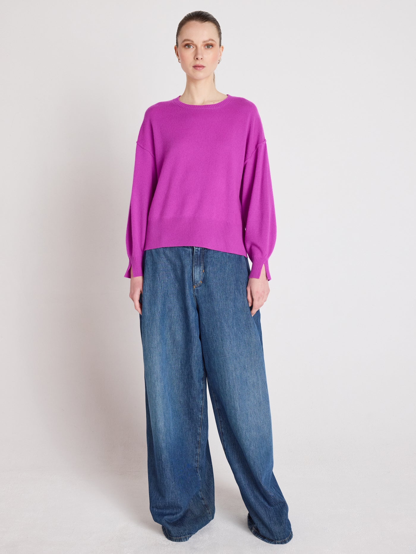 caterina - Kaschmirpullover mit Rundhalsausschnitt - purple neon