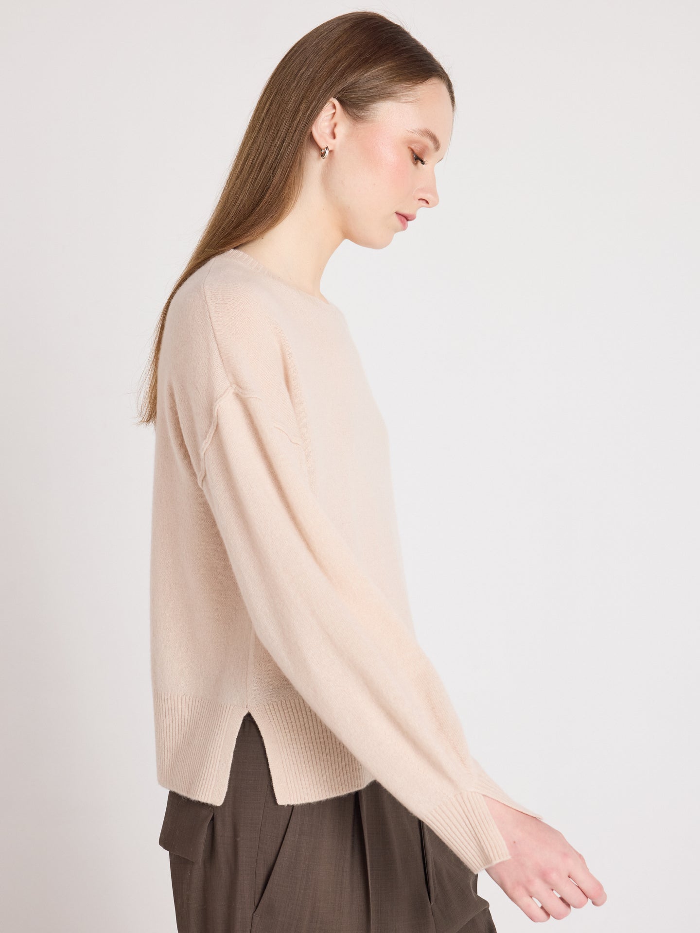 caterina round neck sweater - cashmere - shell