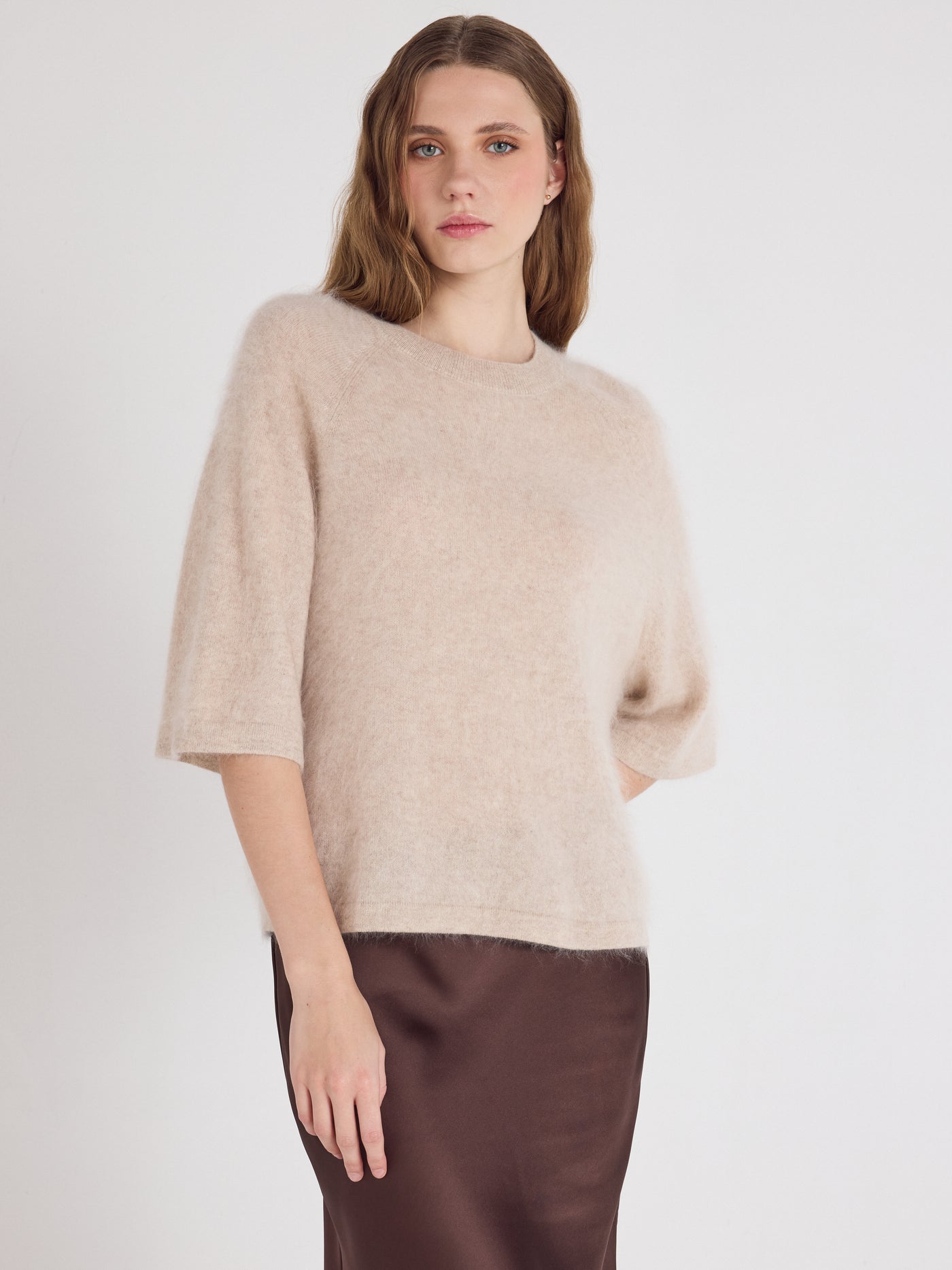 jenna - Brushed cashmere round-neck sweater - oat