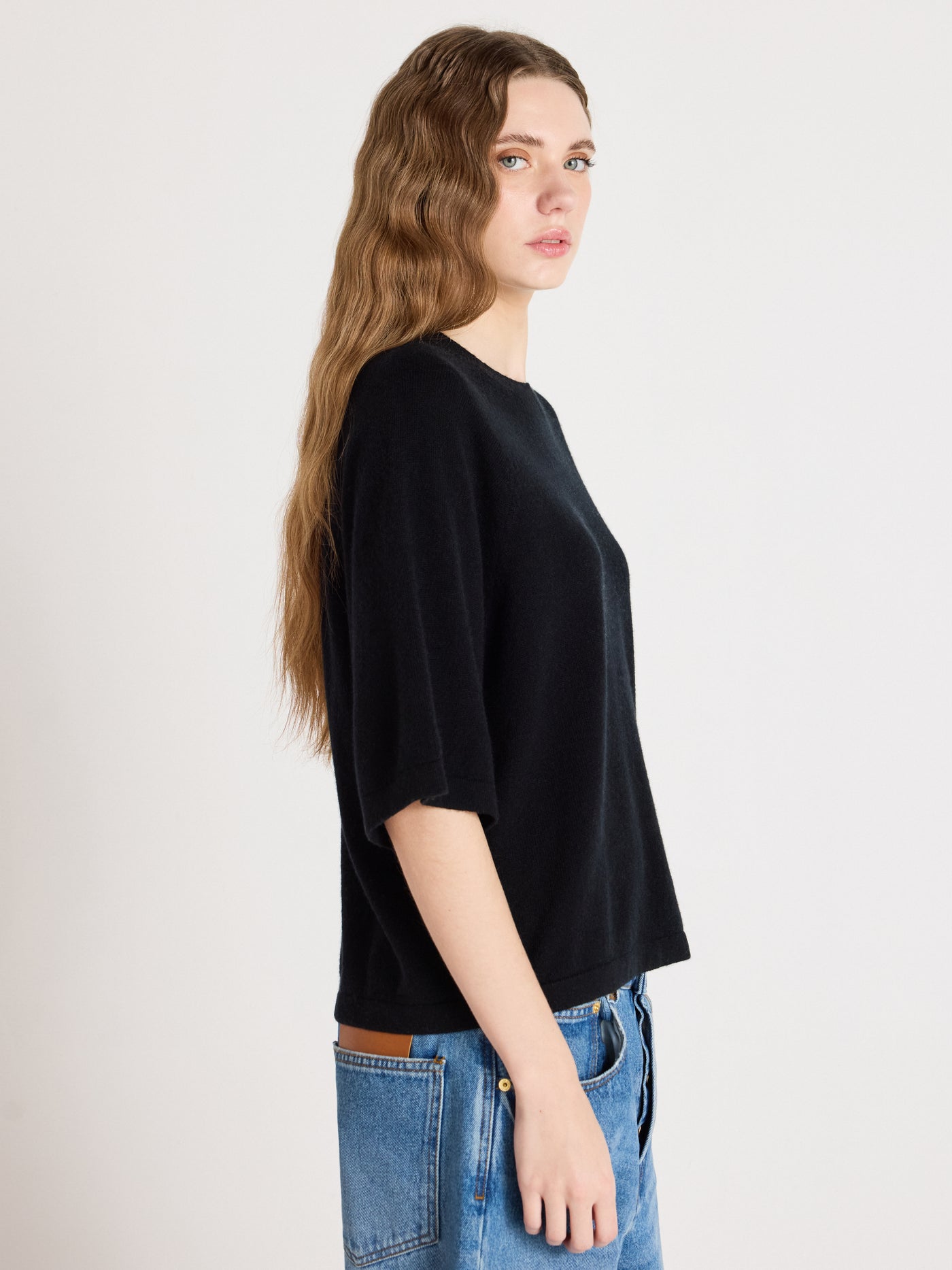 leana - 100% cashmere sweater - black