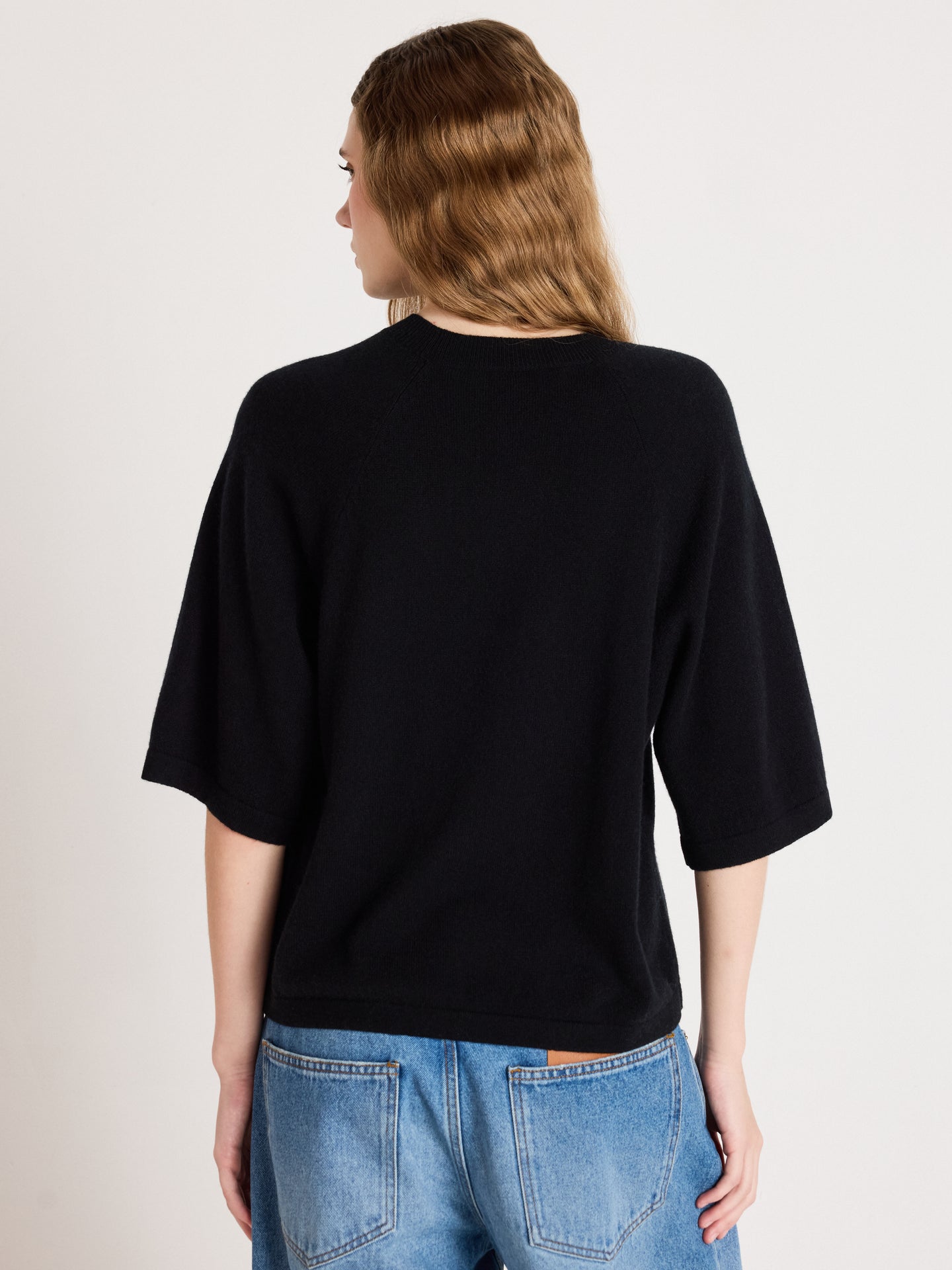 leana round neck sweater - cashmere - black