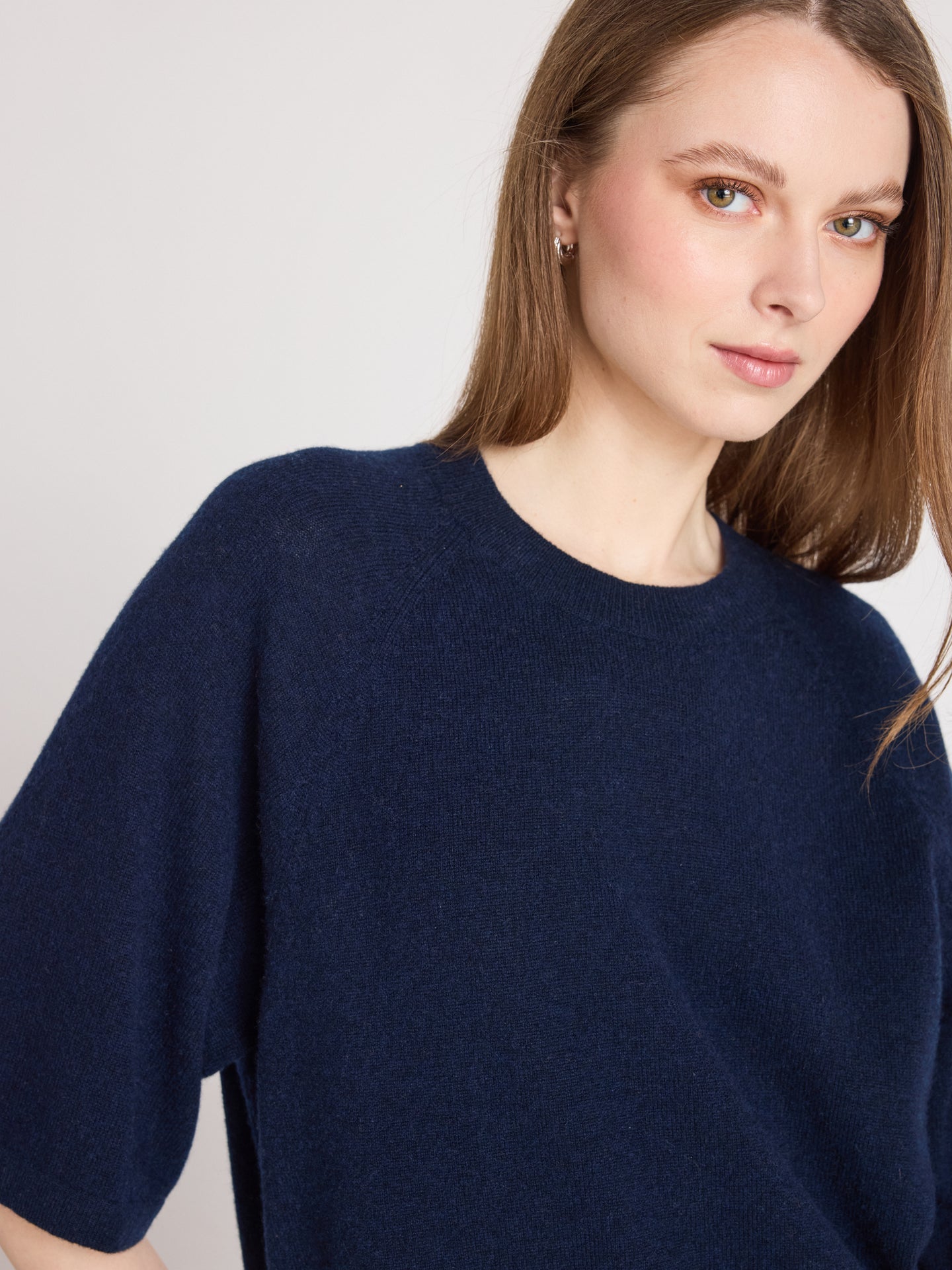 leana round neck sweater - cashmere - navy