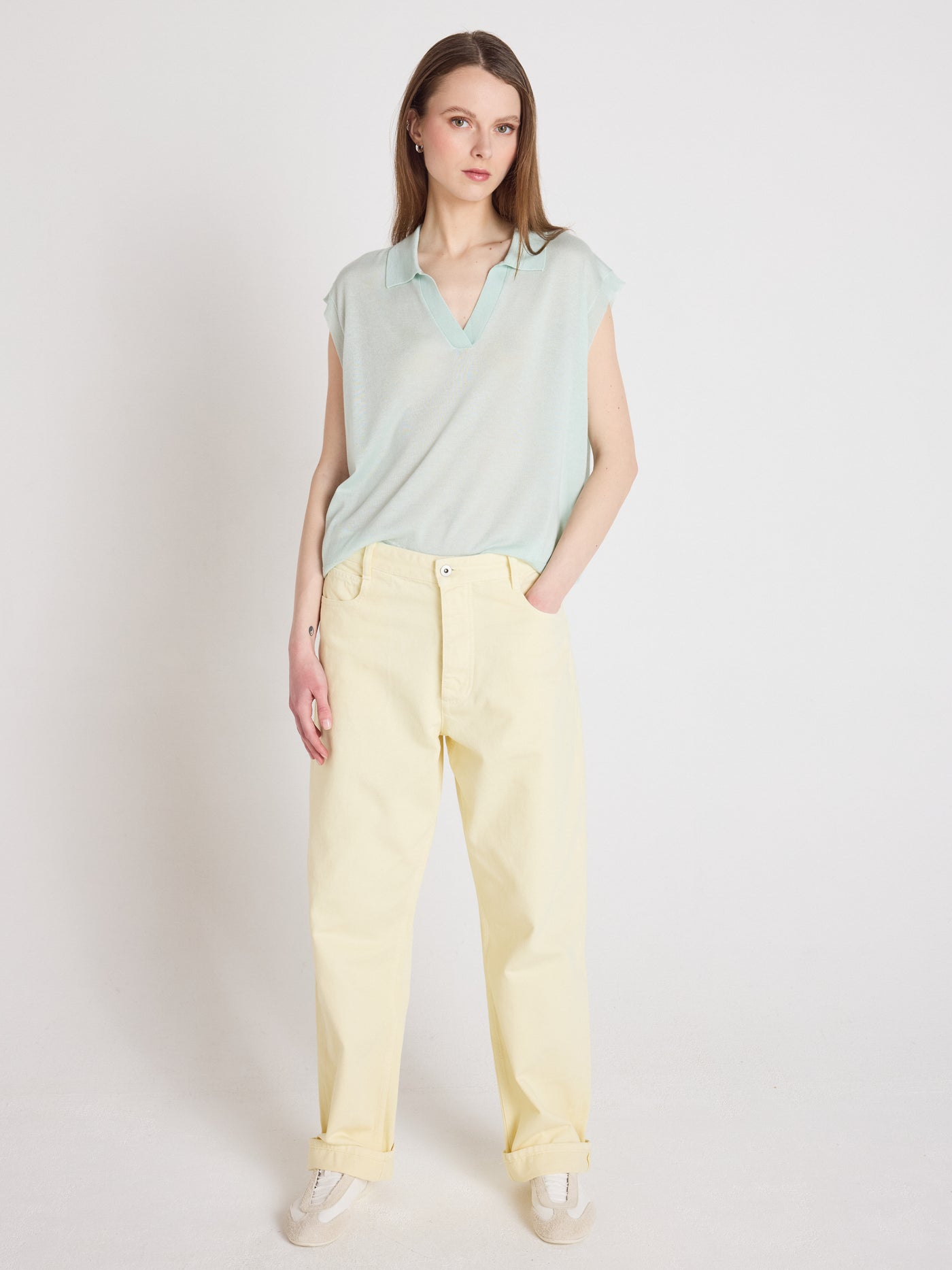 Magali - Sleeveless polo sweater - mint